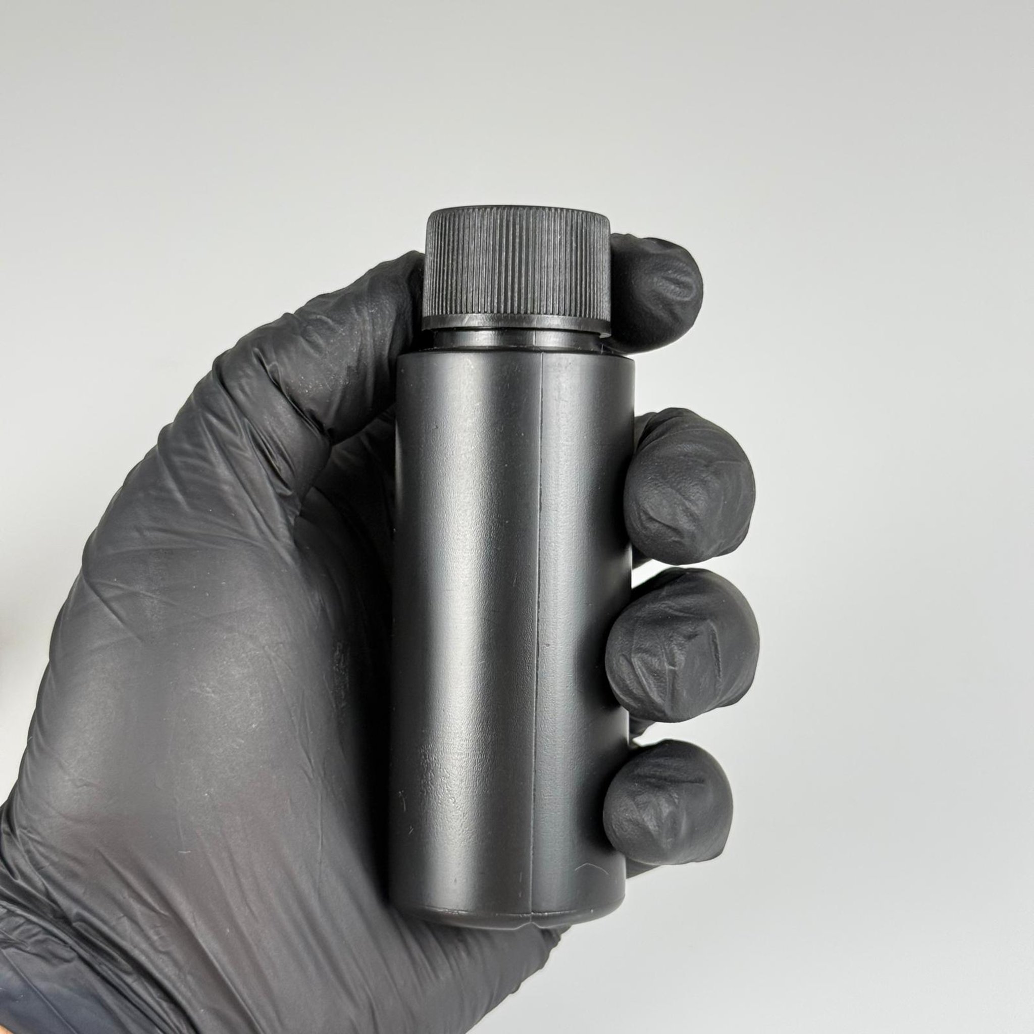 50 CC SİYAH POLİETİLEN PLASTİK ŞİŞE + SİYAH KAPAKLI + KOLONYA TIPALI TAKIM  - 50 ML PLASTİK ŞİŞE