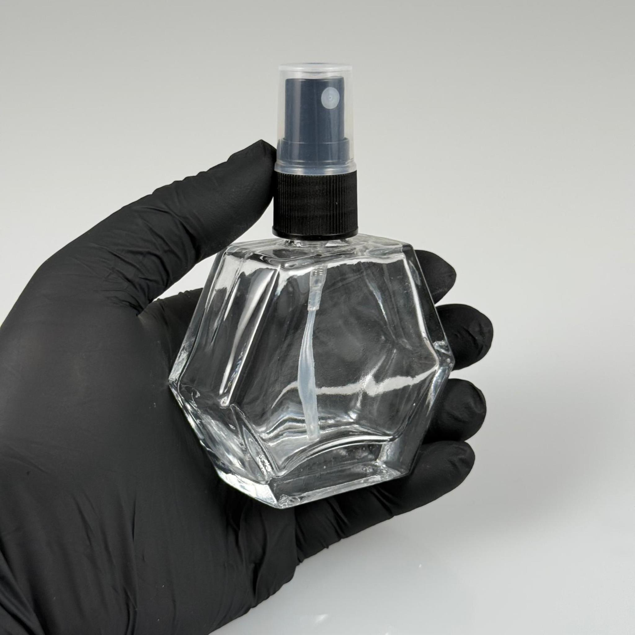 50 CC ALTIGEN CAM ŞİŞE KALIN DİPLİ + SİYAH SPREY FISFIS - 50 ML HEDİYELİK CAM KOLONYA ŞİŞESİ - DÜĞÜN, NİŞAN, SÖZ, KINA, CENAZE, PROMOSYON İÇİN HEDİYELİK KOLONYA ŞİŞELERİ