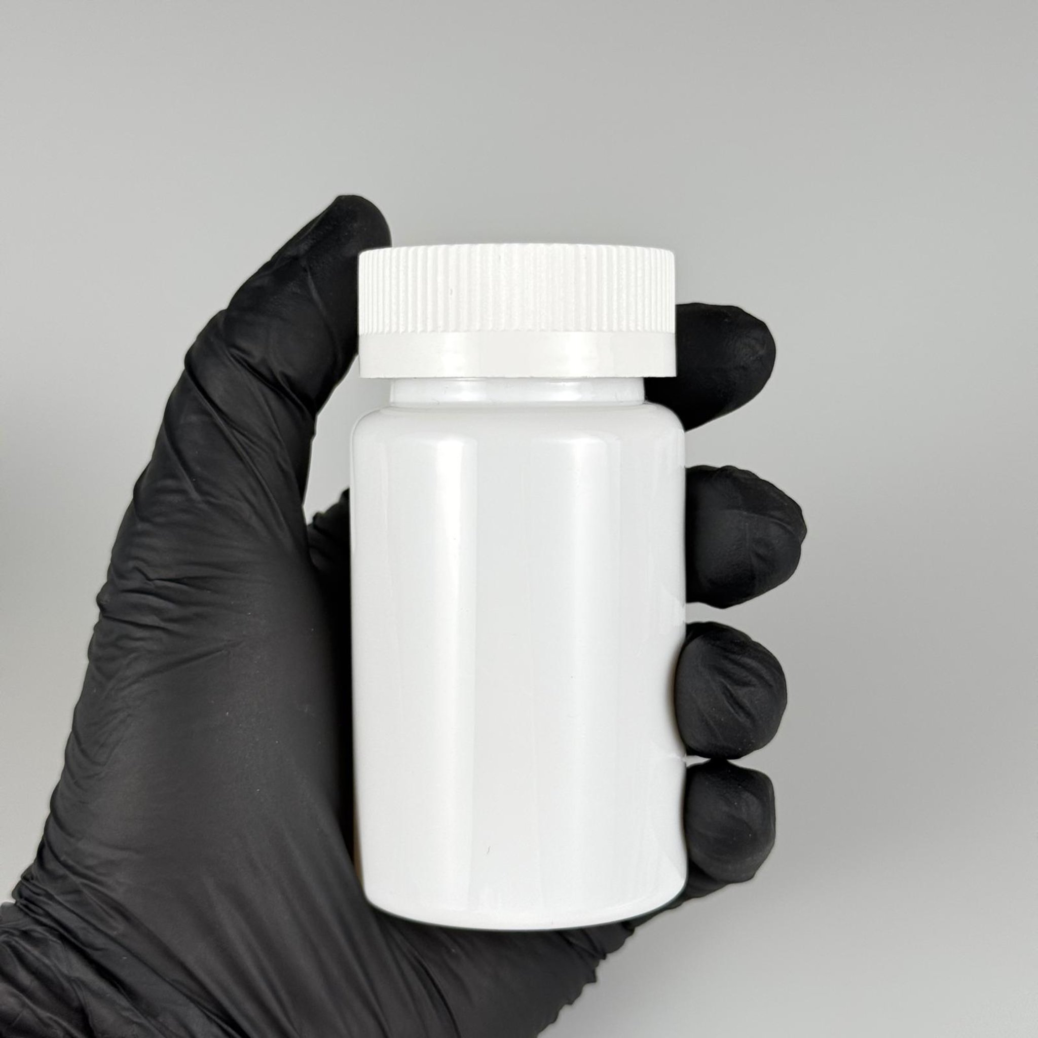 100 ML CONTALI ÇOCUK KİLİT KAPAKLI TABLET ŞİŞESİ  - 100 CC BEYAZ PET KAVANOZ + 38 MM BEYAZ ÇOCUK KİLİTLİ KAPAK + KENDİNDEN YAPIŞKANLI KÖPÜK CONTA TAKIM -  KAPSÜL KUTUSU - İLAÇ ŞİŞESİ - MEDİKAL HAP ŞİŞESİ - FARMASÖTİK KAVANOZ