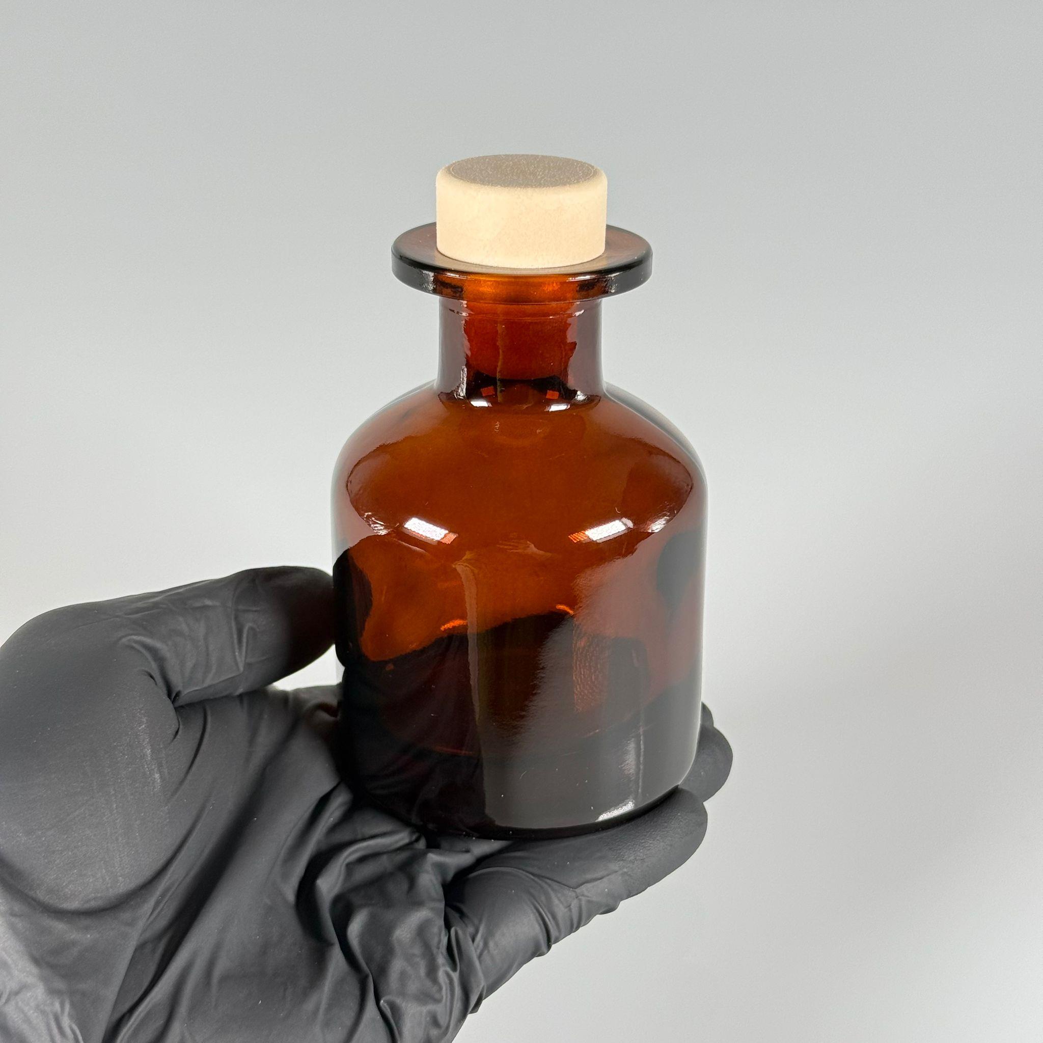 150 CC AMBER LÜX SİLİNDİR CAM ŞİŞE + AHŞAP GÖRÜNÜMLÜ SENTETİK MANTAR TIPA - 150 ML TIPALI CAM ŞİŞE