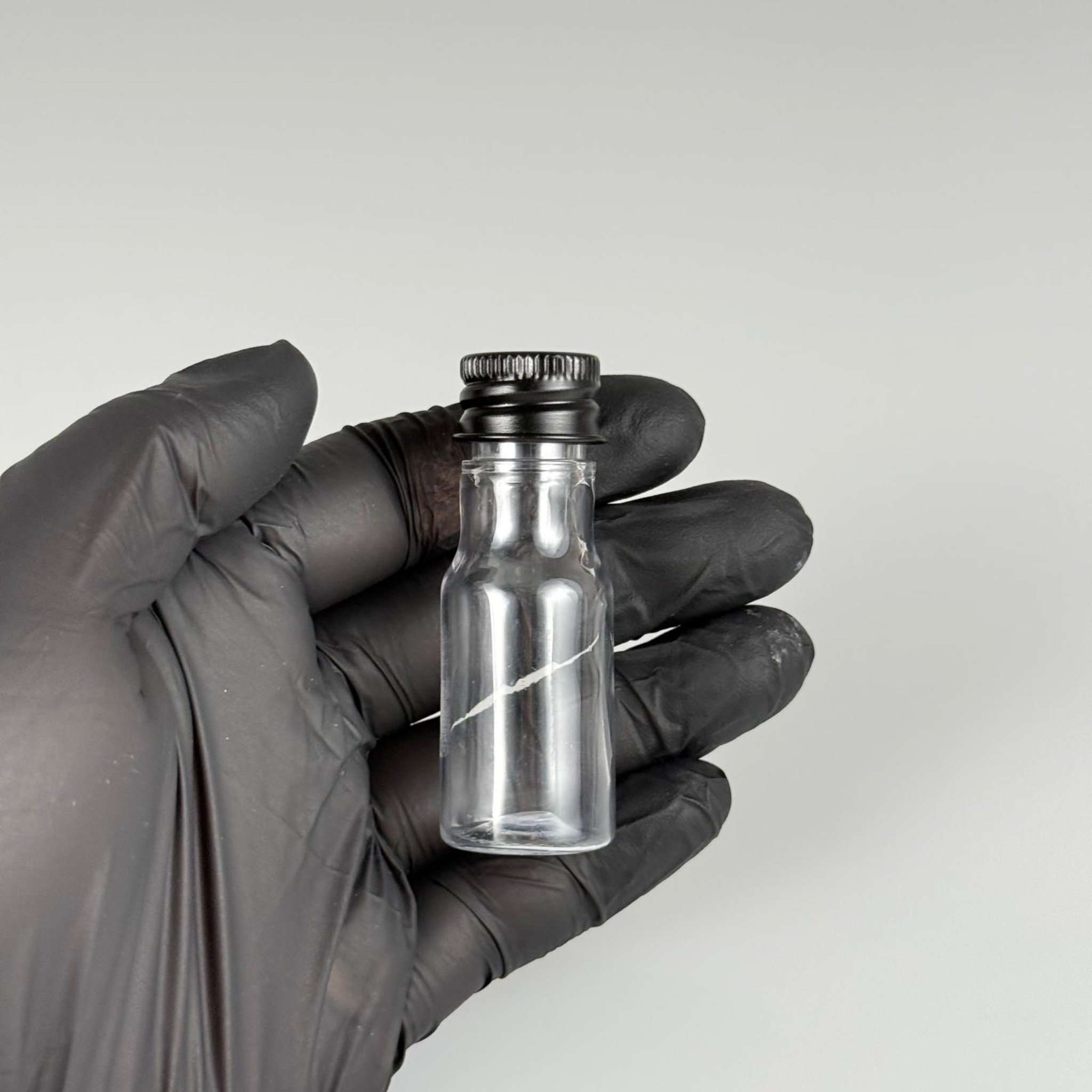 10 CC ŞEFFAF PET ŞİŞE + KÖPÜK CONTALI SİYAH ALÜMİNYUM METAL KAPAKLI + KÖR TIPALI TAKIM - 10 ML PLASTİK ŞİŞE (SİLME 15 CC)