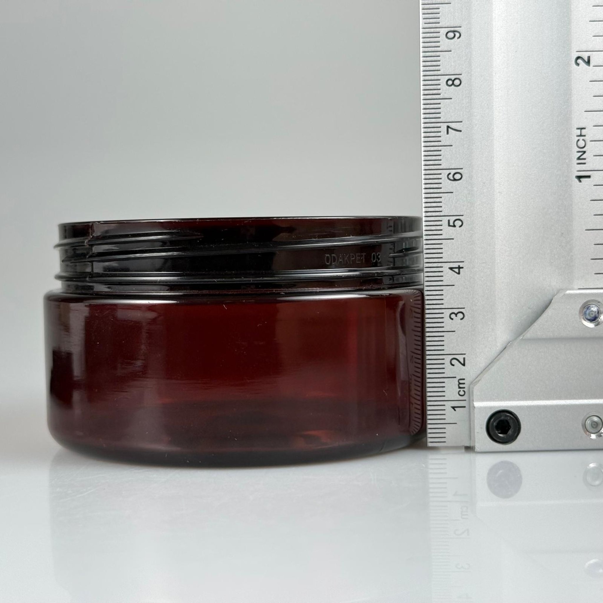 200 CC SERT PLASTİK AMBER KAVANOZ (89 AĞIZ) KAPAKSIZ - 200 ML KAHVERENGİ KAVANOZ
