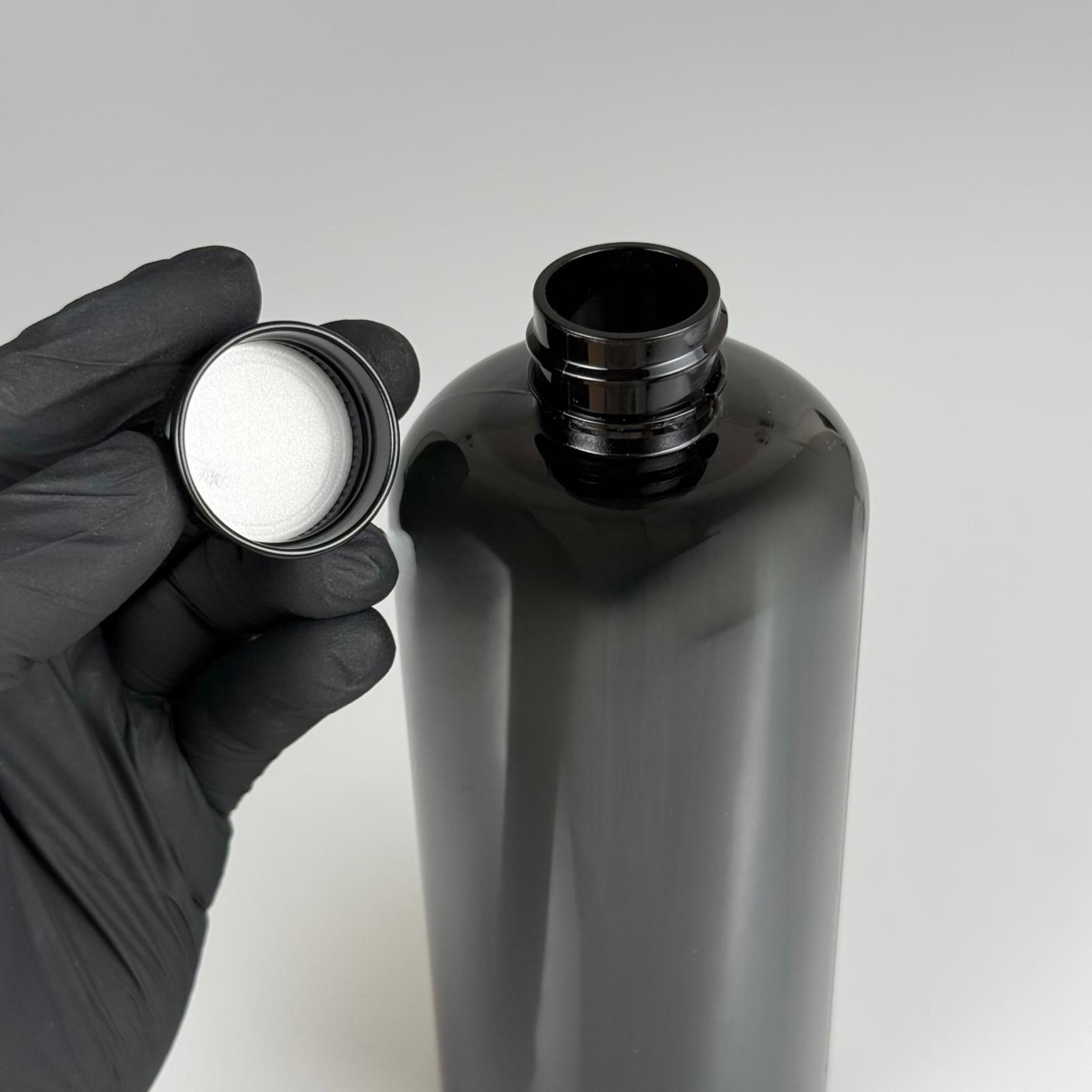 500 CC SİYAH UZUN SİLİNDİR PET ŞİŞE KALIN (26 GR) - SİYAH METAL ALÜMİNYUM KAPAKLI - 28 AĞIZ - 500 ML PET ŞİŞE