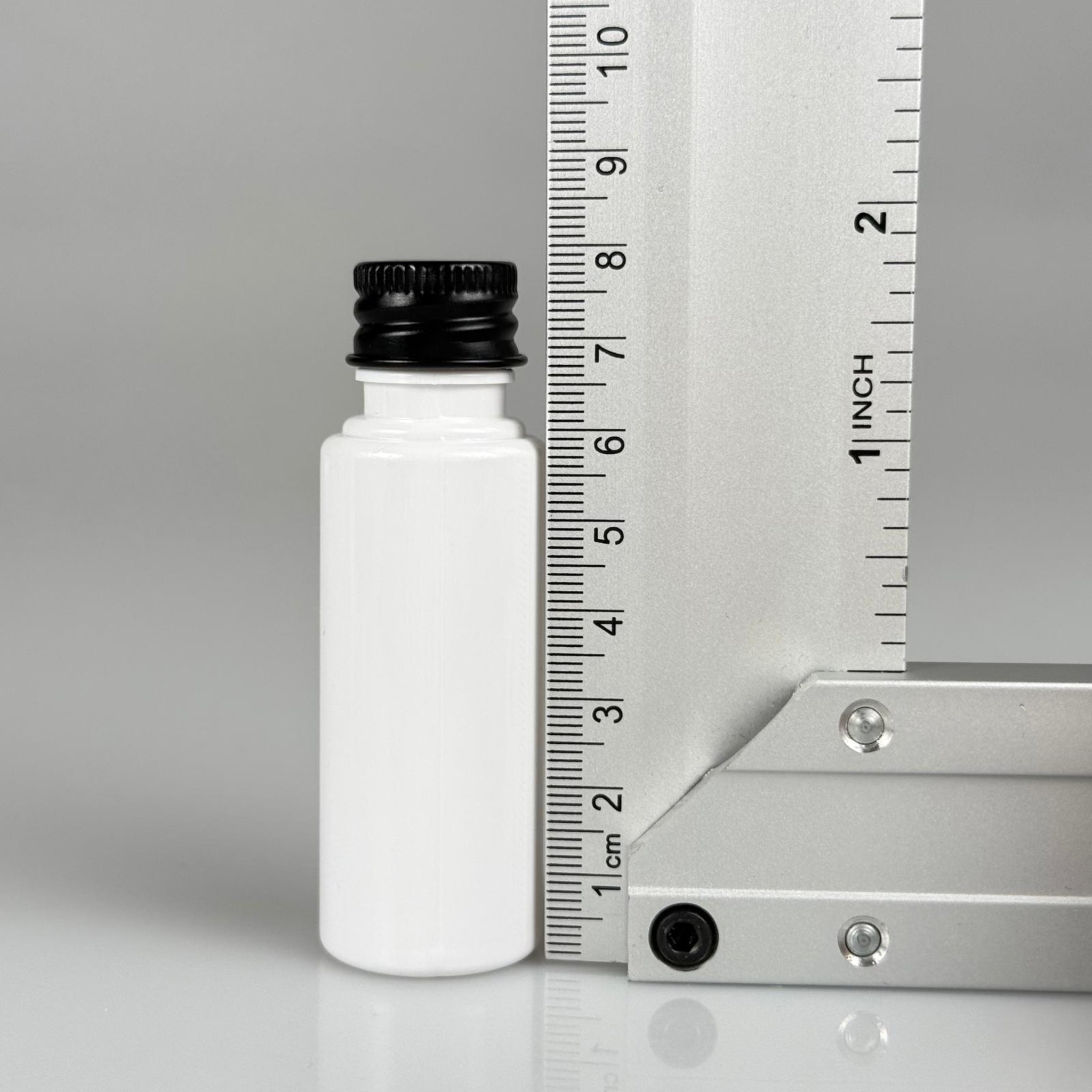 30 CC BEYAZ PET SHOT ŞİŞE - KÖPÜK CONTALI SİYAH ALÜMİNYUM METAL KAPAKLI TAKIM - 30 ML PLASTİK ŞİŞE