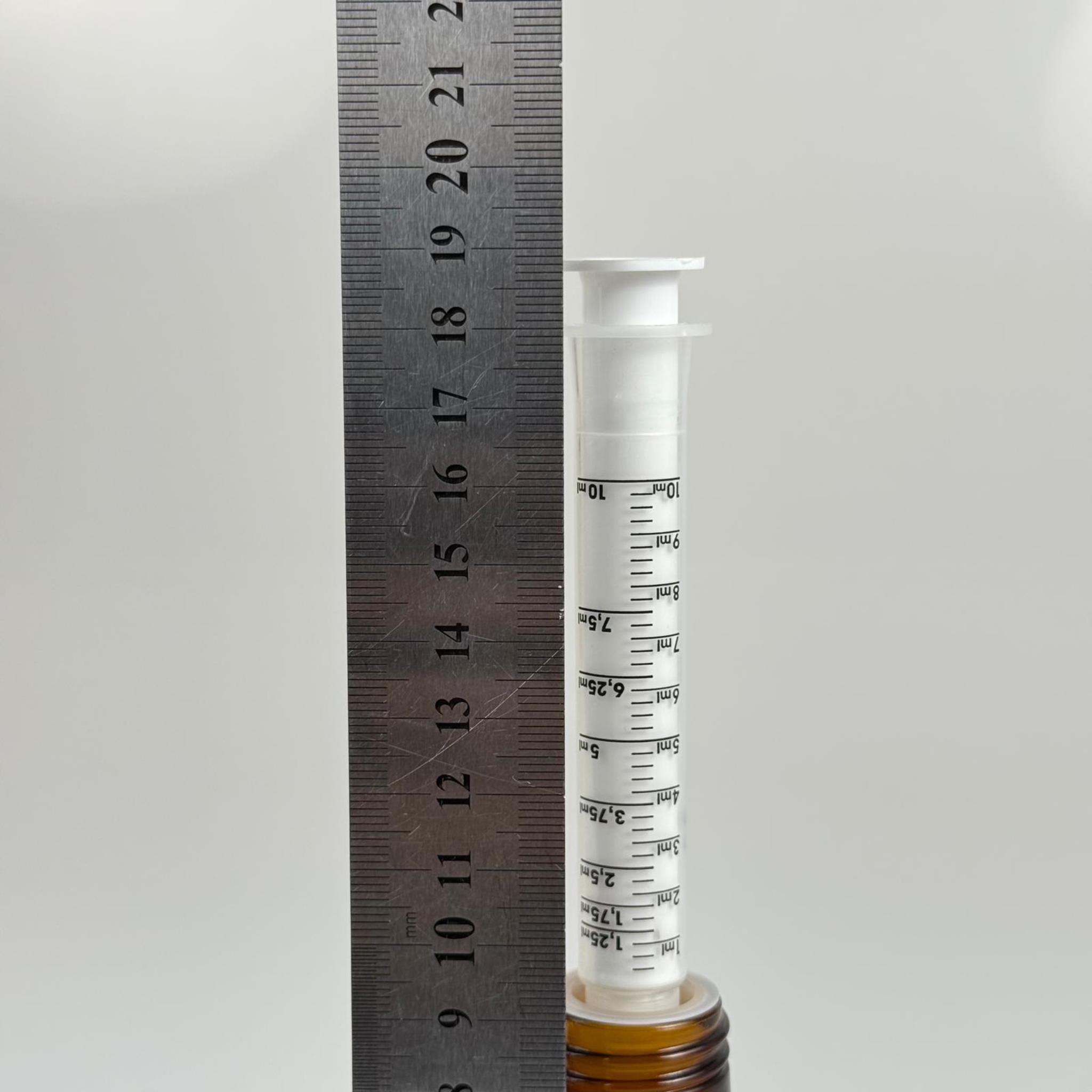 50 ML CAM ECZA ŞİŞESİ + 10 ML DOZAJ PİPETİ + DOZAJ TIPASI + CONTALI PLASTİK KAPAK TAKIM