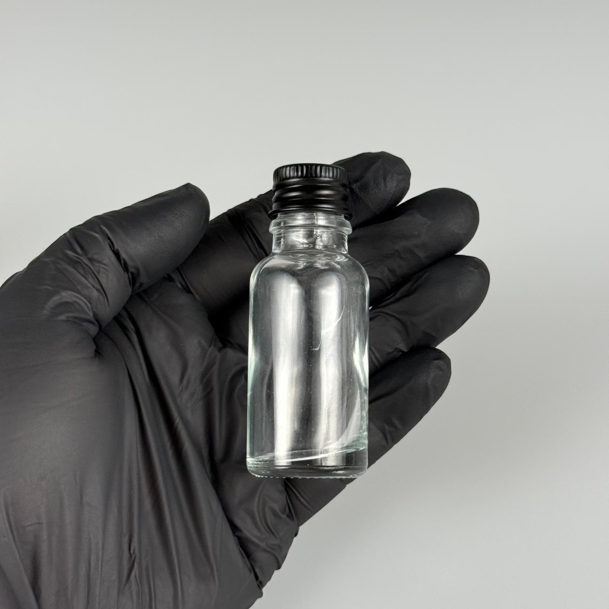 20 CC ŞEFFAF CAM ŞİŞE + KÖPÜK CONTALI SİYAH ALÜMİNYUM METAL KAPAKLI + KOLONYA TIPALI TAKIM - 20 ML ŞEFFAF CAM ŞİŞE