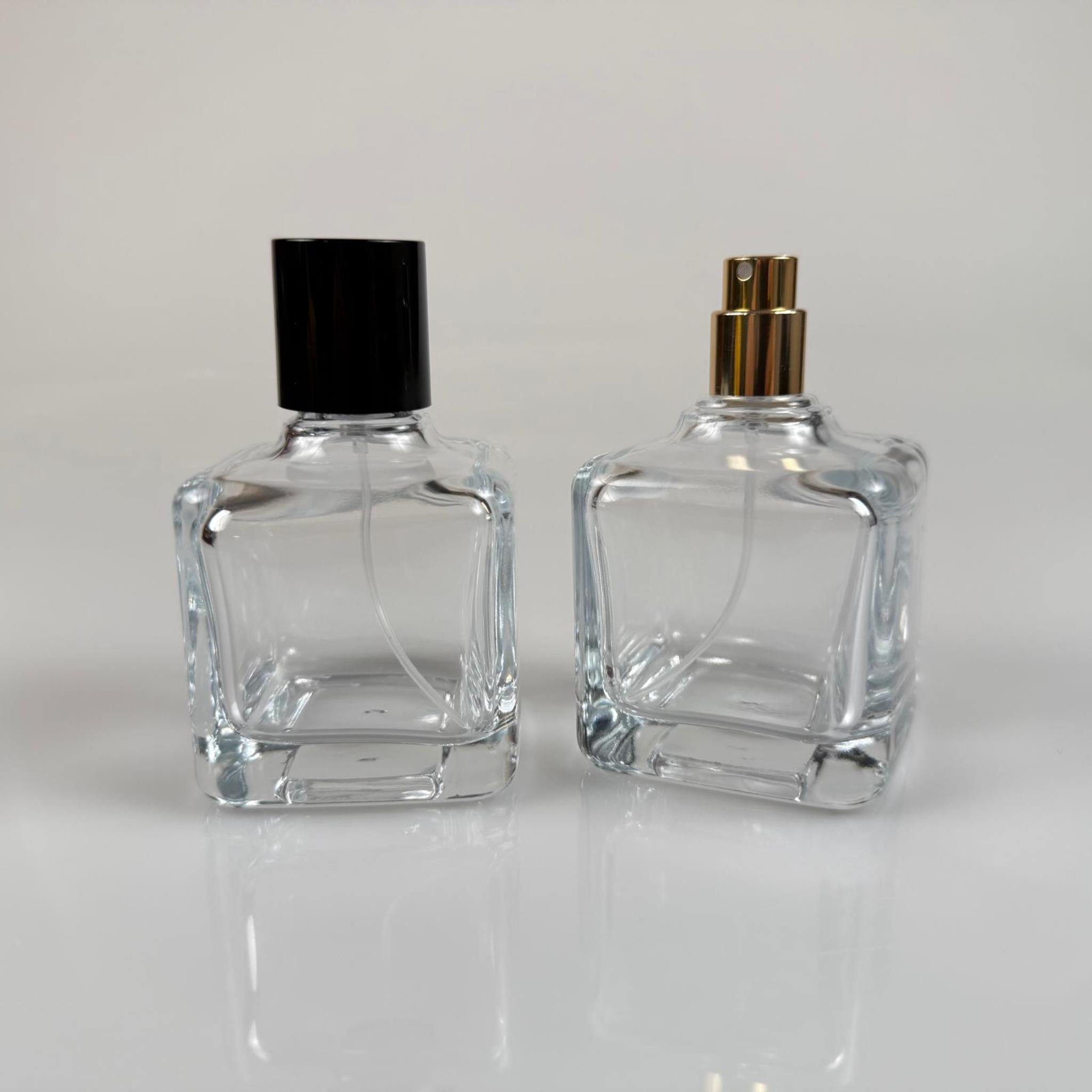 100 ML KARE MODEL LURA PARFÜM ŞİŞESİ - GOLD METAL SPREYLİ + SİYAH KAPAKLI (AĞIZ 15 MM GEÇME KOLAY KAPAMA)