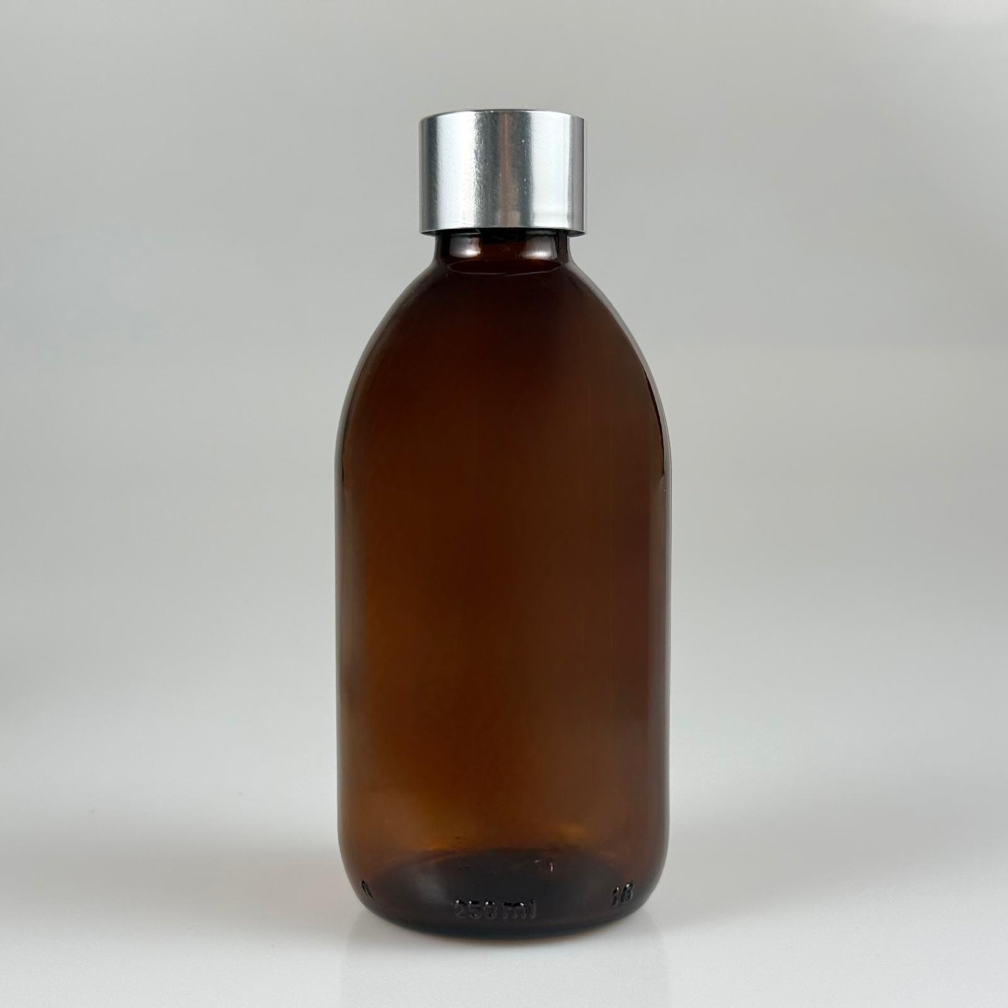 250 CC AMBER CAM ŞİŞE + ALÜMİNYUM KAPLAMALI GÜMÜŞ KAPAKLI TAKIM - 250 ML KAHVERENGİ CAM ŞİŞE