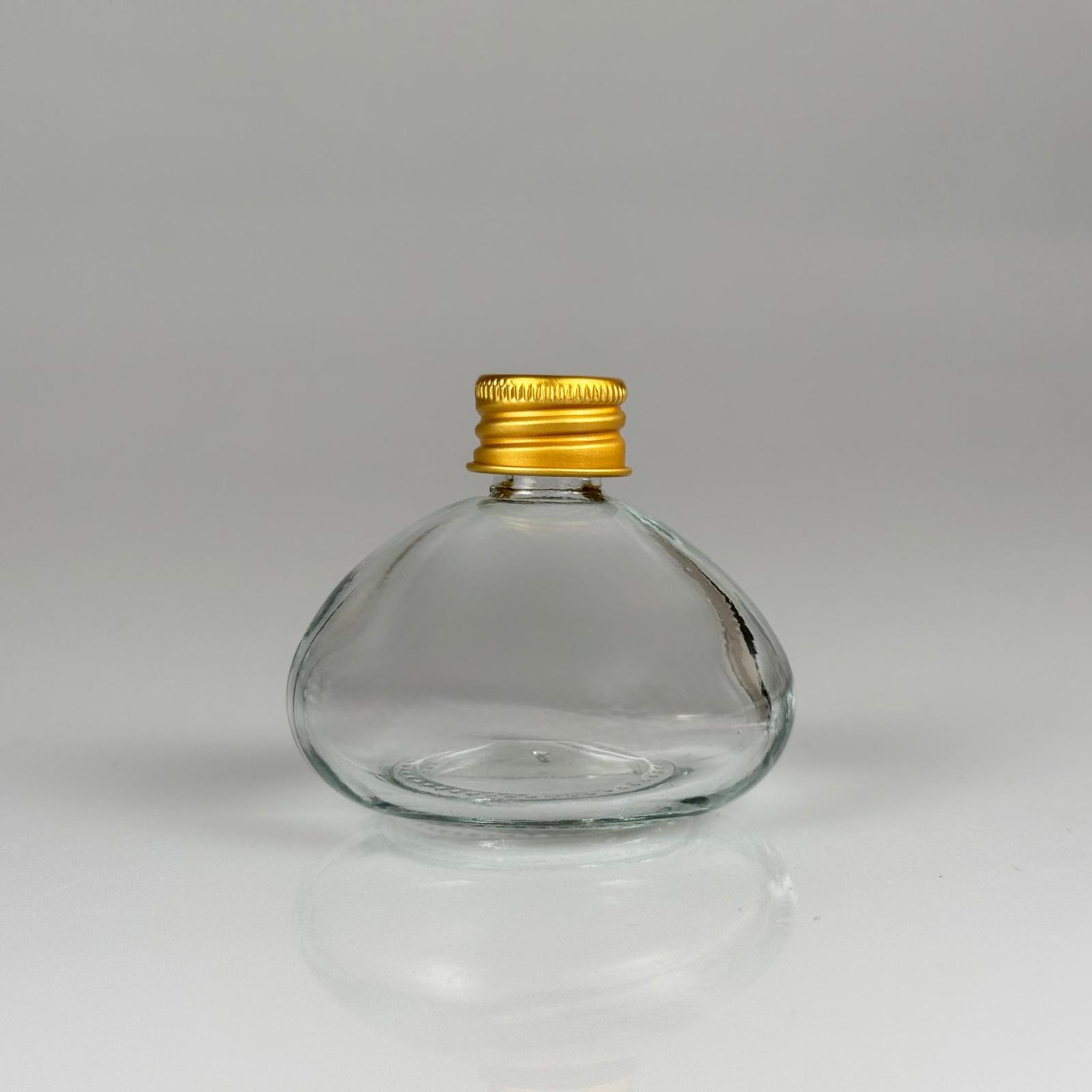 50 CC BASIK CAM ŞİŞE + GOLD ALÜMİNYUM METAL KAPAKLI TAKIM - 50 ML ŞEFFAF CAM ŞİŞE