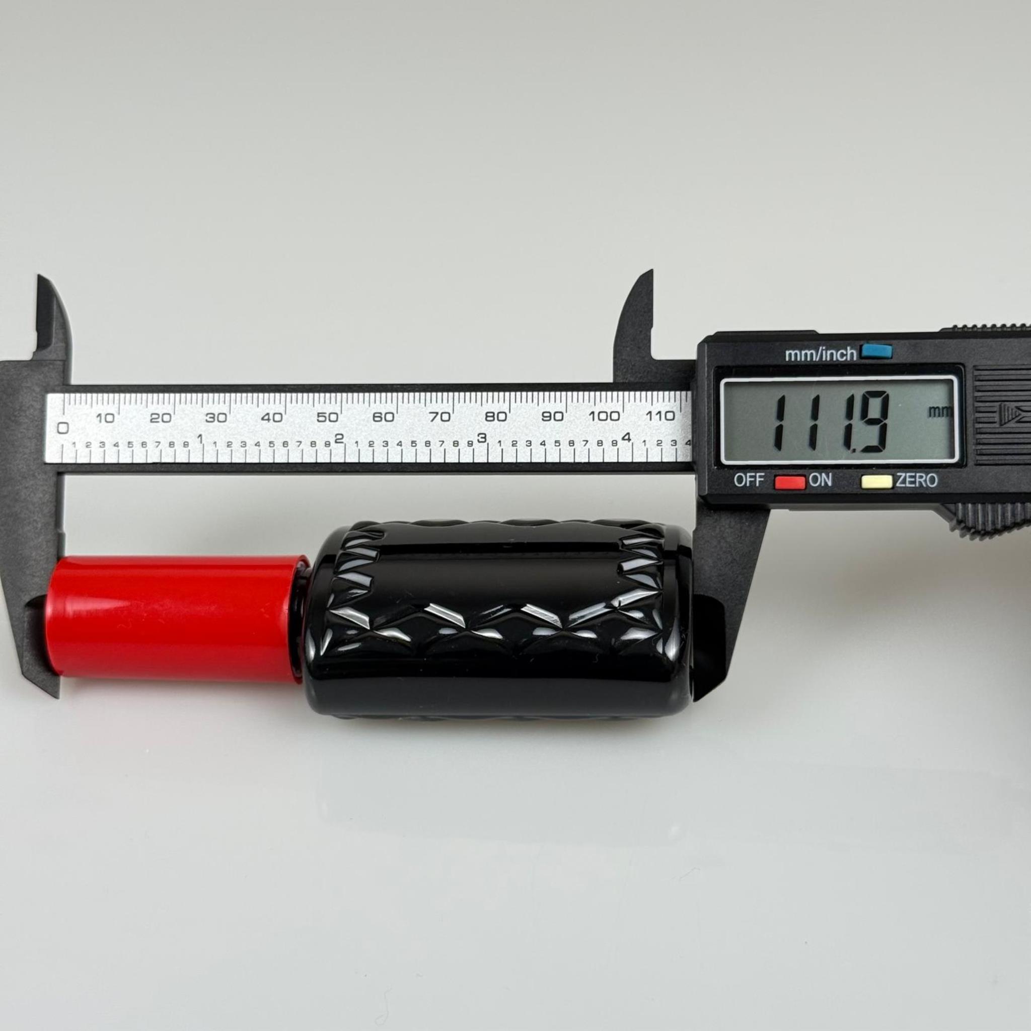 50 CC SİYAH PET KÖŞELİ PARFÜM ŞİŞESİ - BEYAZ SPREYLİ - KIRMIZI KORUMA KAPAKLI - 50 ML PLASTİK PARFÜM - KOLONYA ŞİŞESİ