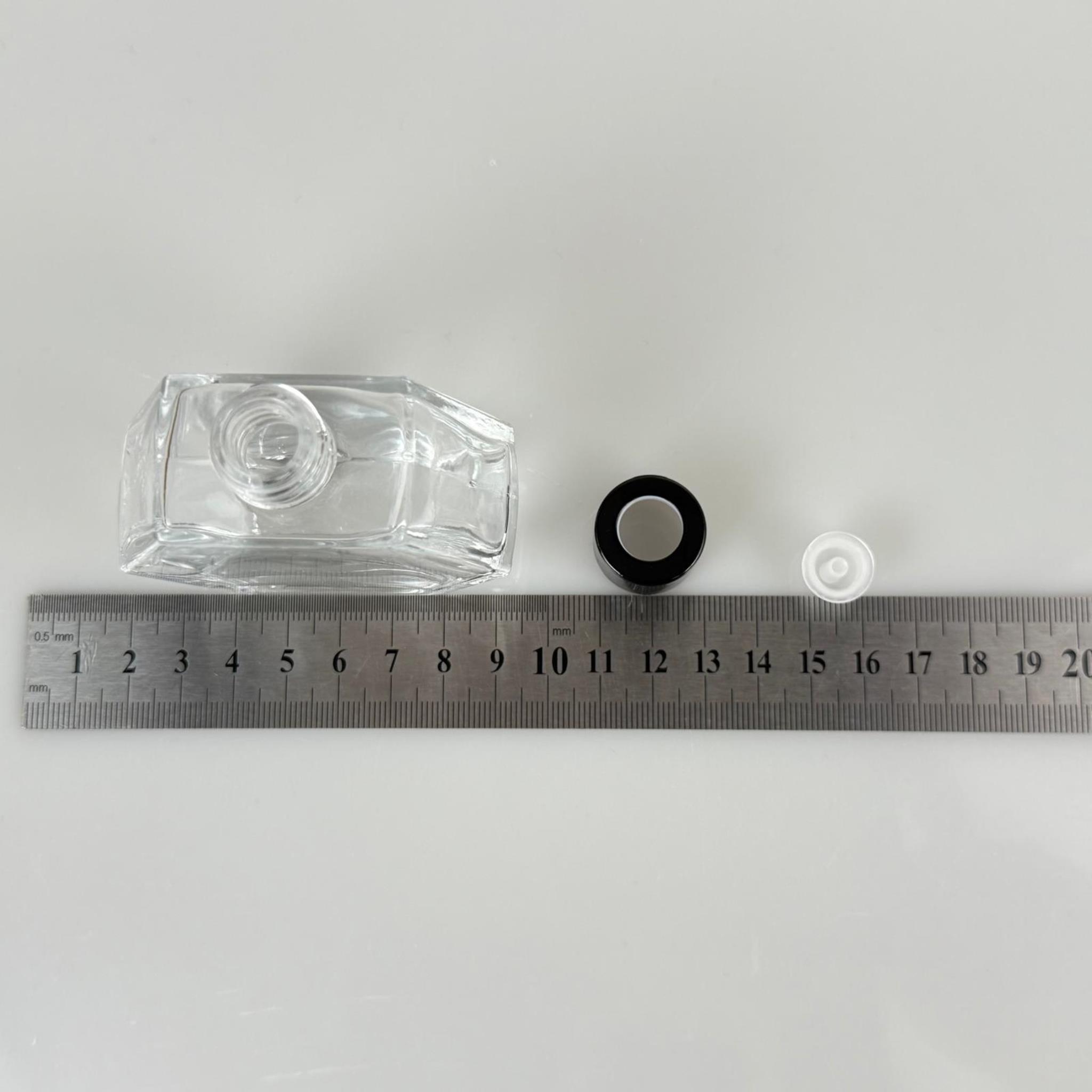 ALTIGEN MODEL CAM KOLONYA ŞİŞESİ + METAL SİYAH KAPAK + TIPA - 50 ML - HEDİYELİK KOLONYA ŞİŞELERİ