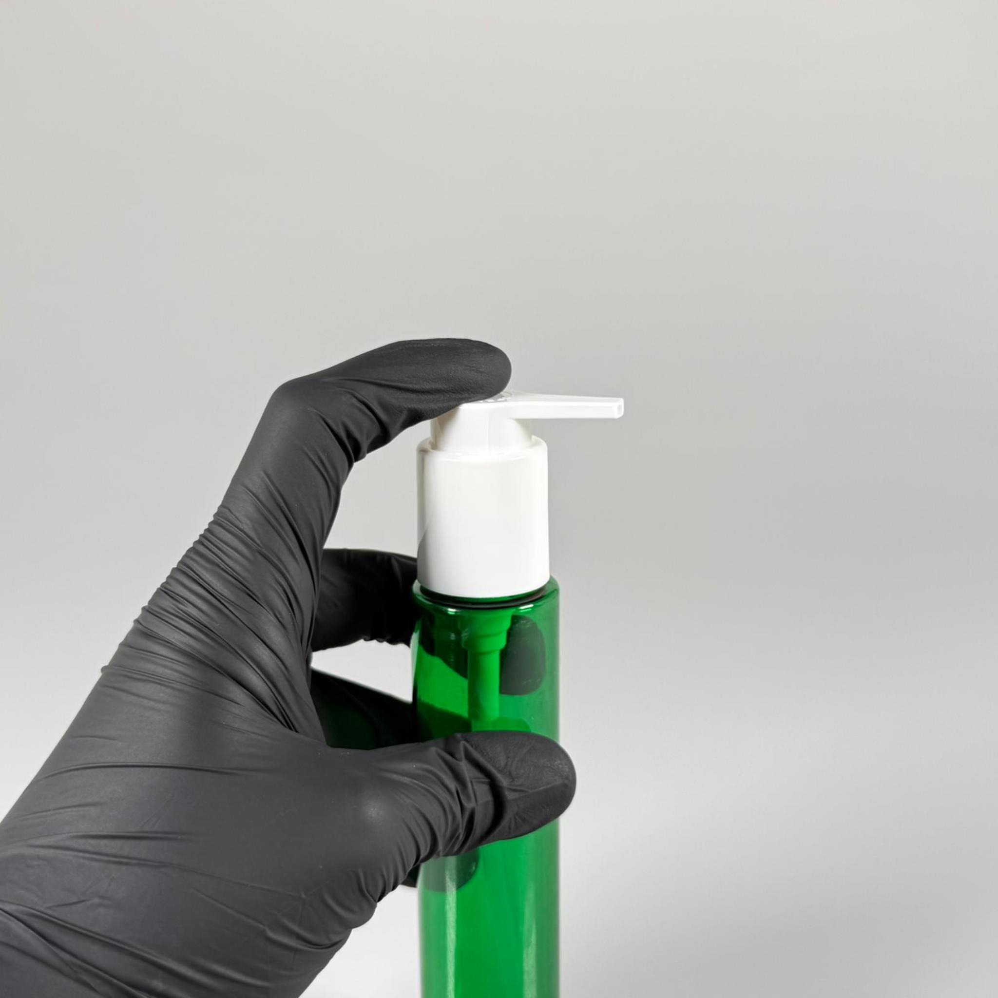 100 CC UZUN SİLİNDİR YEŞİL PET ŞİŞE (24 GR)  - BEYAZ XAVİER POMPALI - 100 ML BİBERİYE SUYU, LAVANTA YAĞI, SAÇ SERUM, TONİK VB İÇİN PLASTİK KOZMETİK AMBALAJLARI