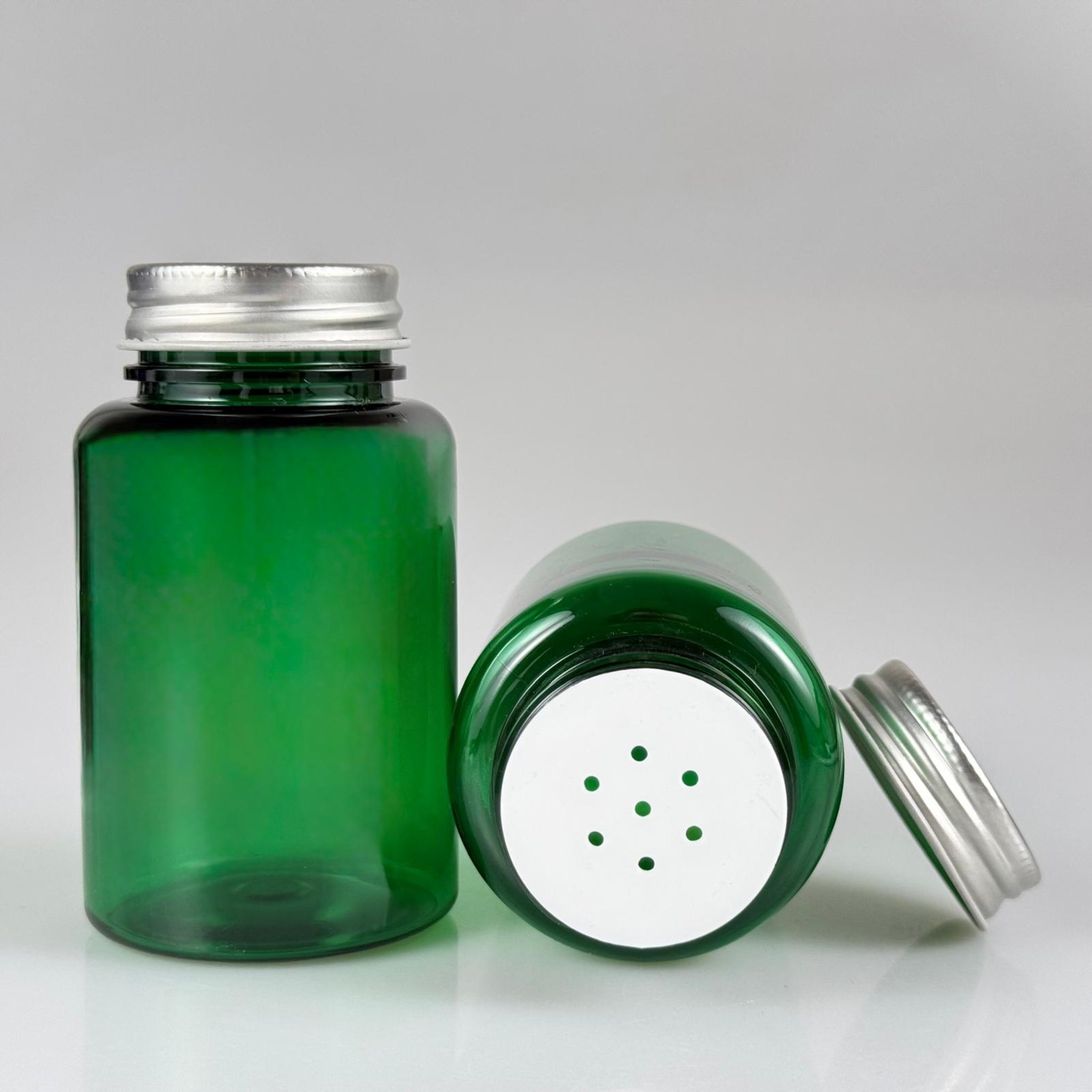 150 CC YEŞİL PET PUDRA ŞİŞESİ + GÜMÜŞ METAL KAPAKLI + PUDRA TIPALI TAKIM - 150 ML PUDRA KUTUSU, EKO TUZLUK