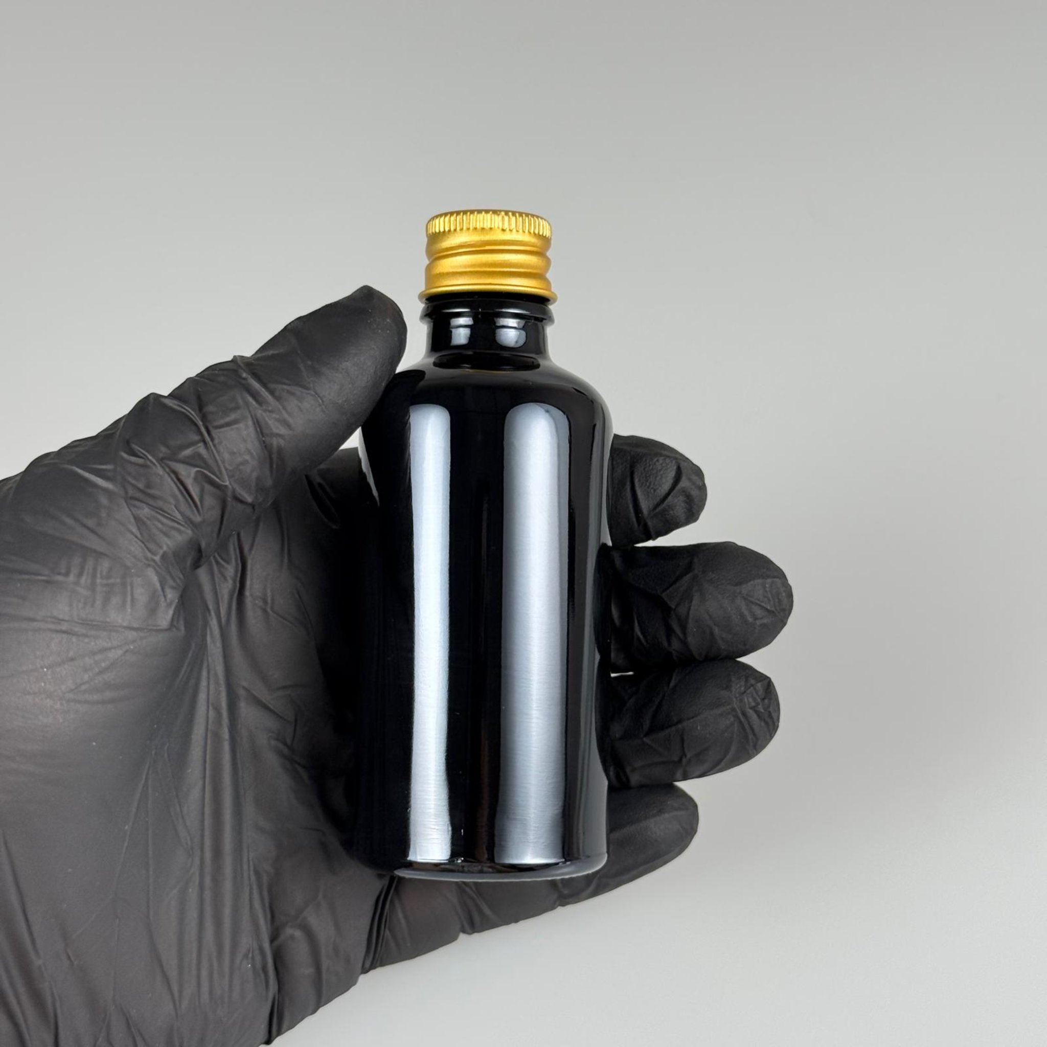50 CC SİYAH CAM ŞİŞE + KÖPÜK CONTALI GOLD ALÜMİNYUM METAL KAPAKLI + DAMLALIKLI KOLONYA TIPALI TAKIM - 50 ML SİYAH CAM ŞİŞE