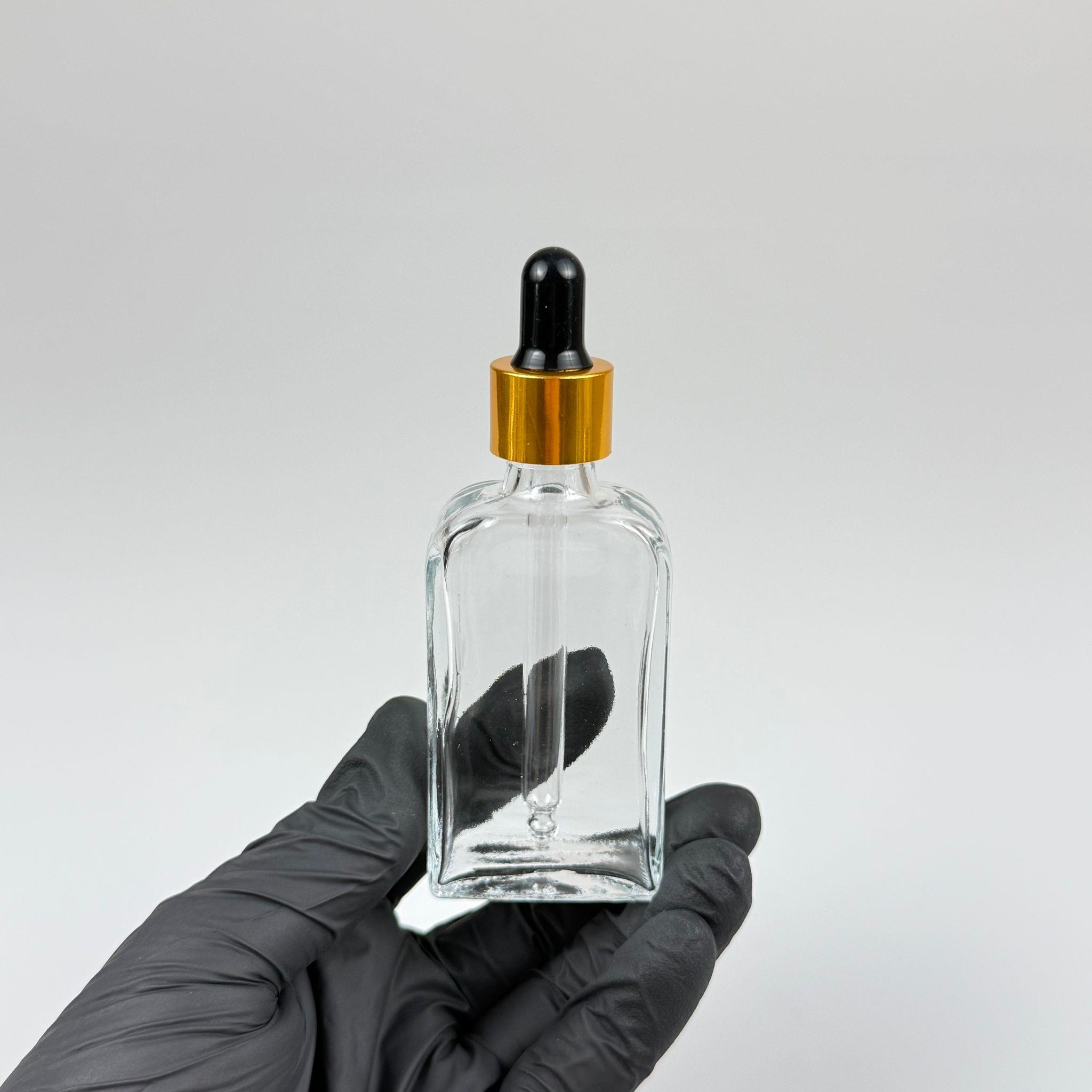 50 CC YASSI DİKDÖRTGEN PRESTİJLİ CAM DAMLALIKLI ŞİŞE - SİYAH EMZİK - GOLD METALİK KAPAK - 50 ML CAM DAMLALIKLI ŞİŞE - DAMLALIKLI BOŞ ŞİŞE