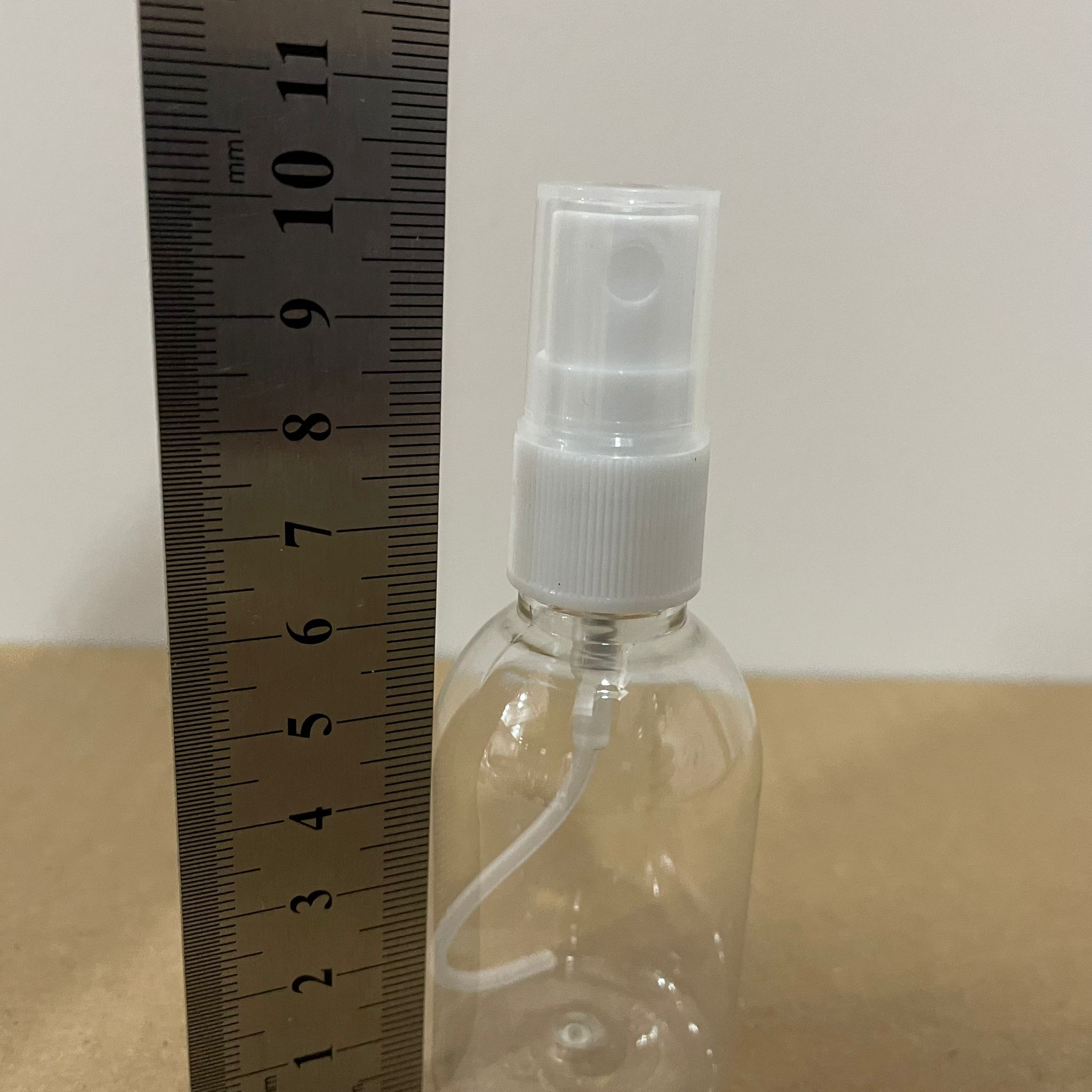 50 CC ŞEFFAF PET ŞİŞE - BEYAZ SPREY KAPAKLI - 50 ML SPREY ŞİŞE