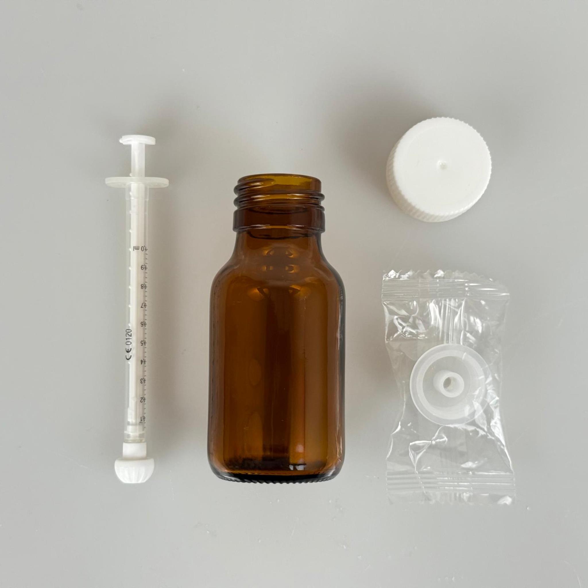 50 ML CAM ECZA ŞİŞESİ + 1 ML DOZAJ PİPETİ + DOZAJ TIPASI + CONTALI PLASTİK KAPAK TAKIM
