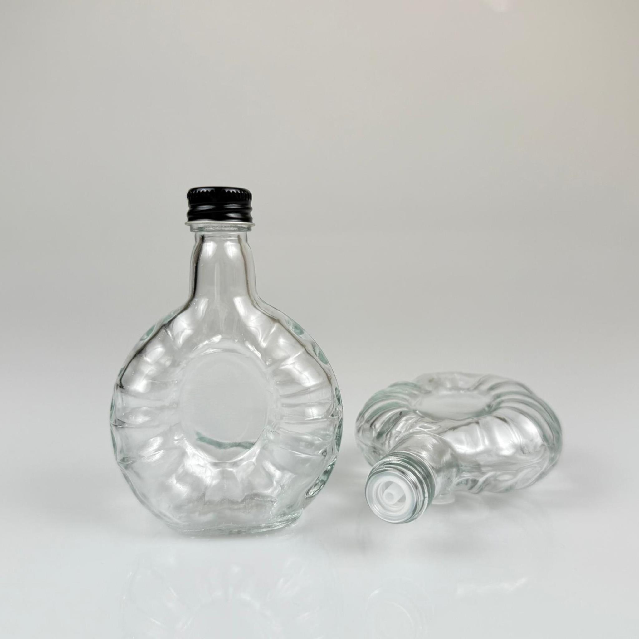 50 CC BOĞAZLI YASSI CAM ŞİŞE - SİYAH METAL KAPAKLI KOLONYA TIPALI - 50 ML PRESTİJLİ ŞİŞE