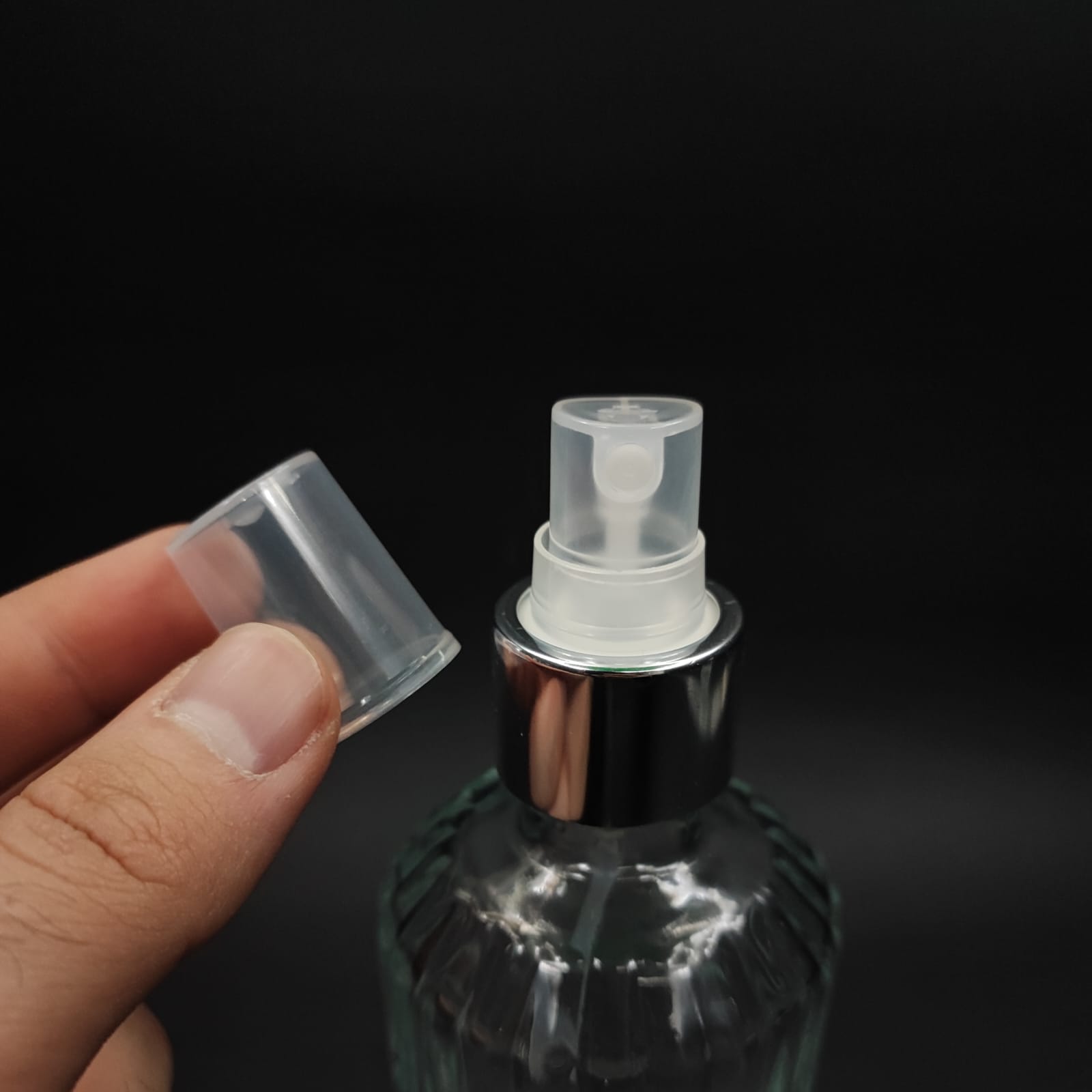 200 CC SİLİNDİR ZÜMRÜT MODEL CAM KOLONYA ŞİŞE - GÜMÜŞ SPREYLİ - 200 ML ZÜMRÜT CAM KOLONYA ŞİŞELERİ