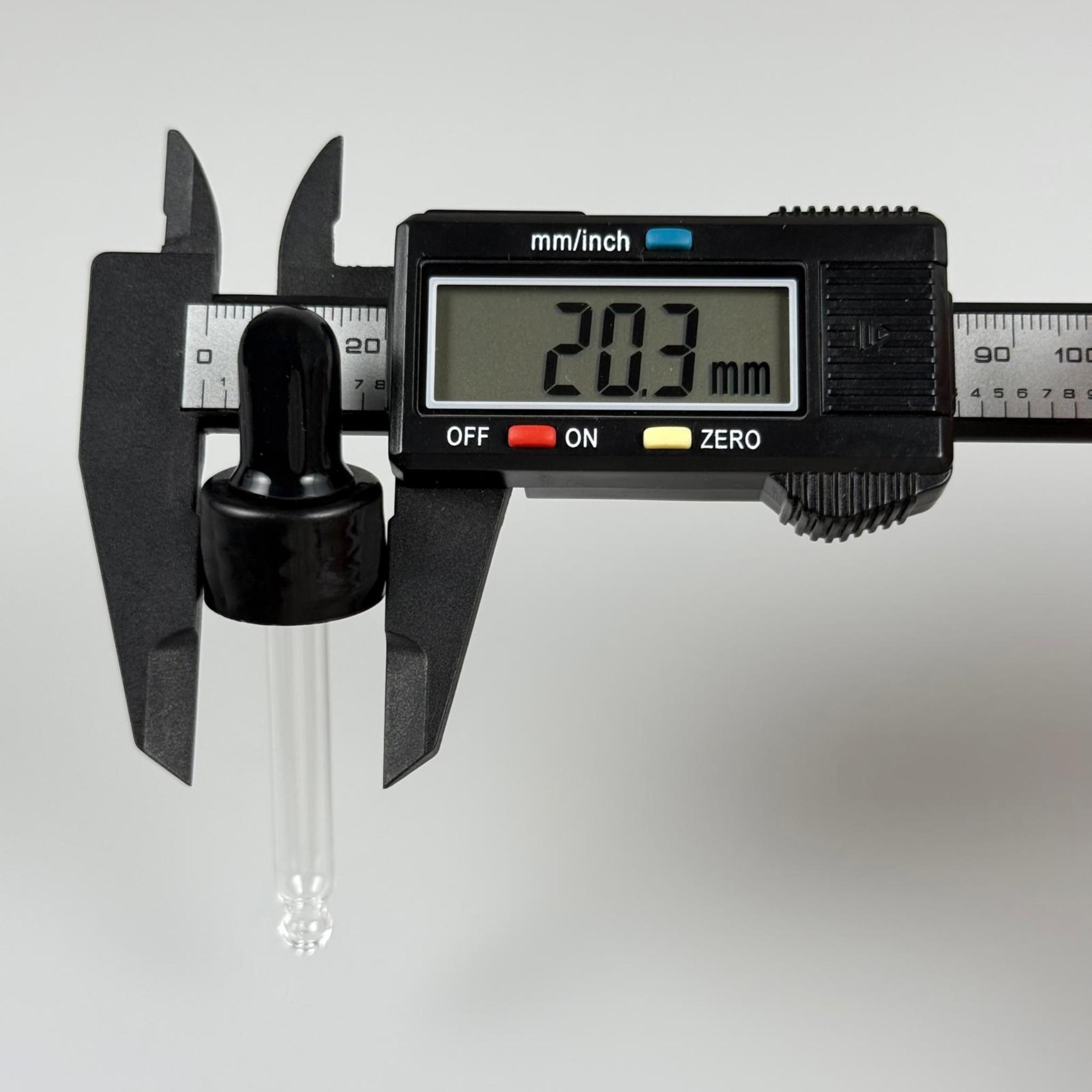 18 MM CAM DAMLALIKLI TAKIM - SİYAH EMZİK +  DELİKLİ PLASTİK DÜZ SİYAH KAPAK + 59 MM CAM PİPET