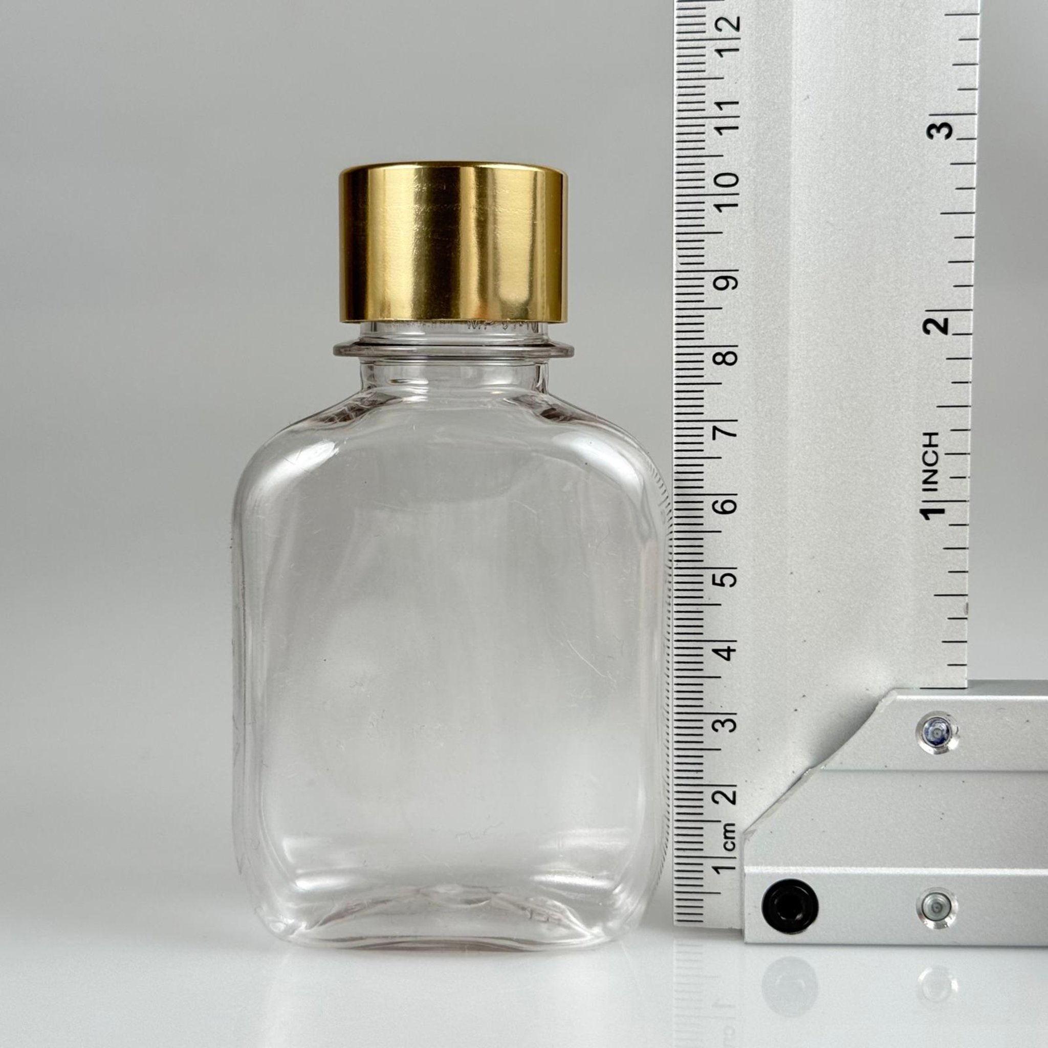 100 CC YASSI PET ŞİŞE + ALÜMİNYUM KAPLAMALI GOLD KAPAKLI TAKIM - 100 ML PET ŞİŞE