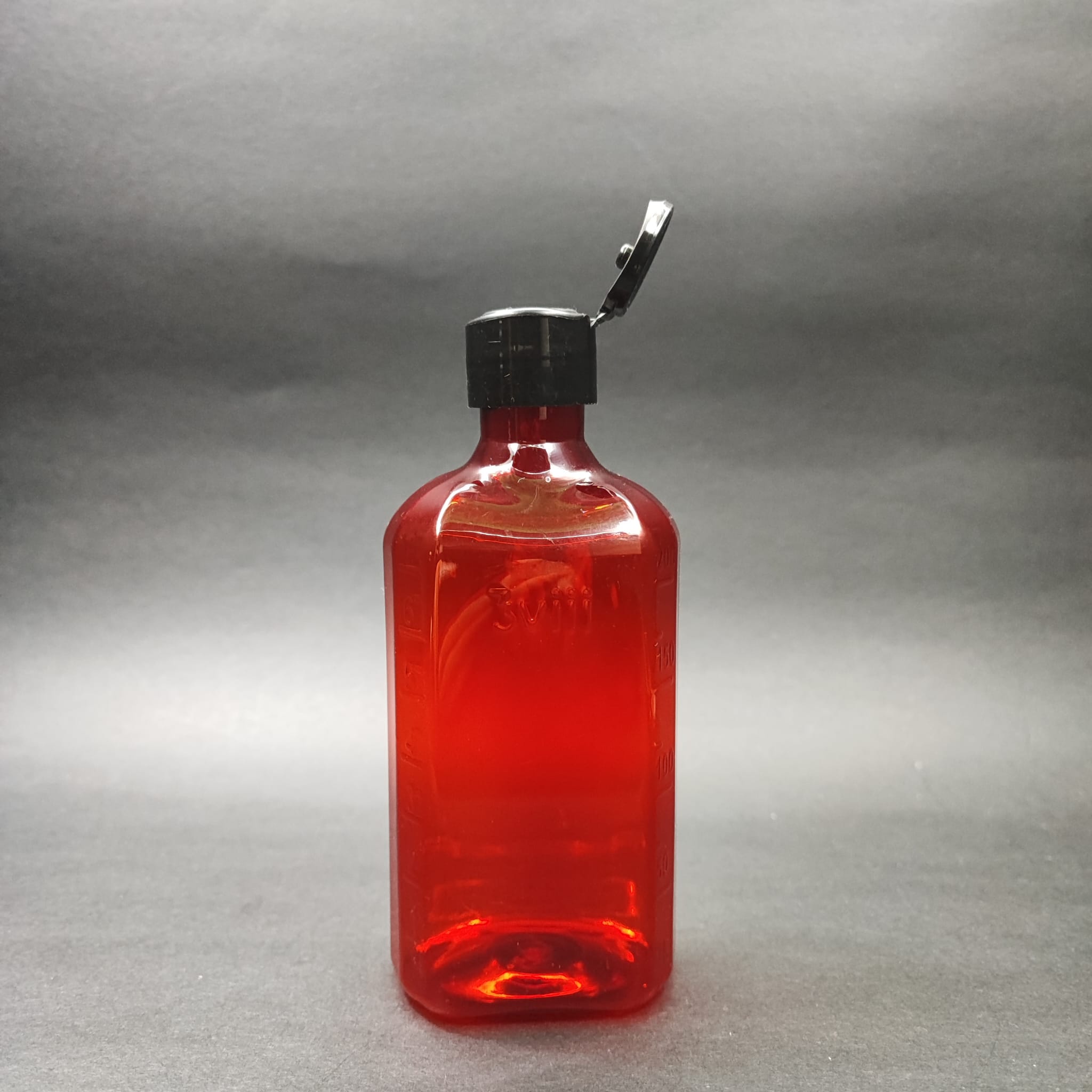 200 CC ÖLÇEKLİ PET ŞİŞE - SİYAH FLİPTOP AKITICI KAPAKLI - 200 ML VE OZ ÖLÇÜLÜ KIRMIZI PET ŞİŞE