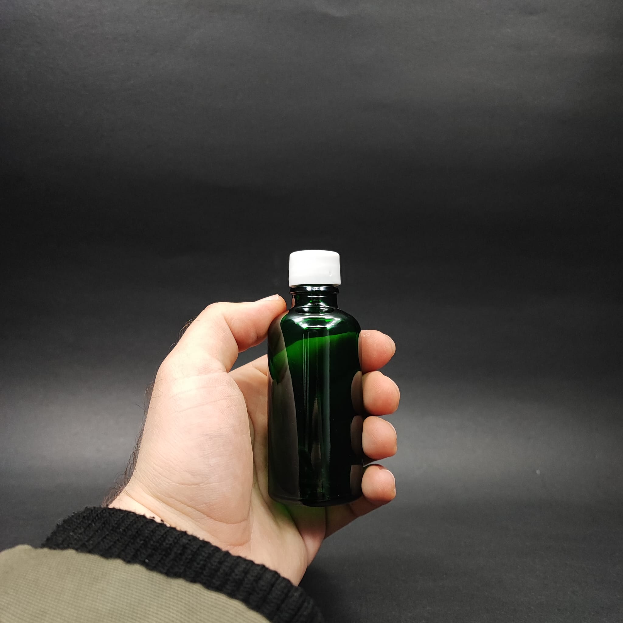 50 CC YEŞİL CAM ŞİŞE + KENDİNDEN CONTALI SIZDIRMAZ BEYAZ KAPAK - 50 ML KAPAKLI CAM ŞİŞE