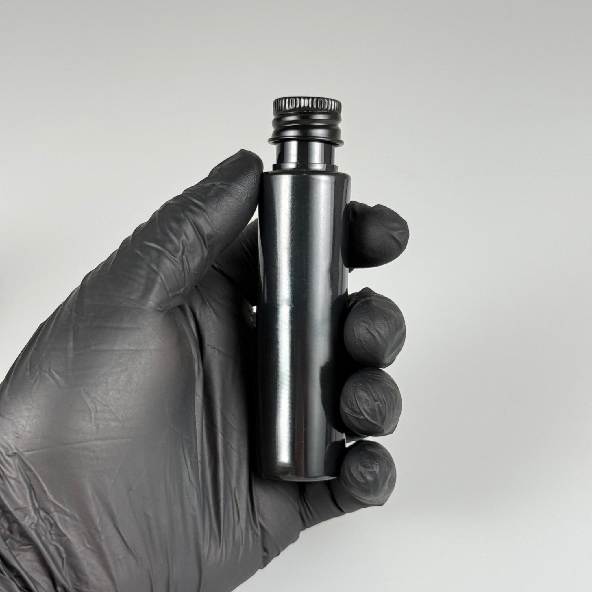 35 CC PET ŞİŞE - KÖPÜK CONTALI SİYAH ALÜMİNYUM METAL KAPAKLI TAKIM - 35 ML SİYAH PET ŞİŞE