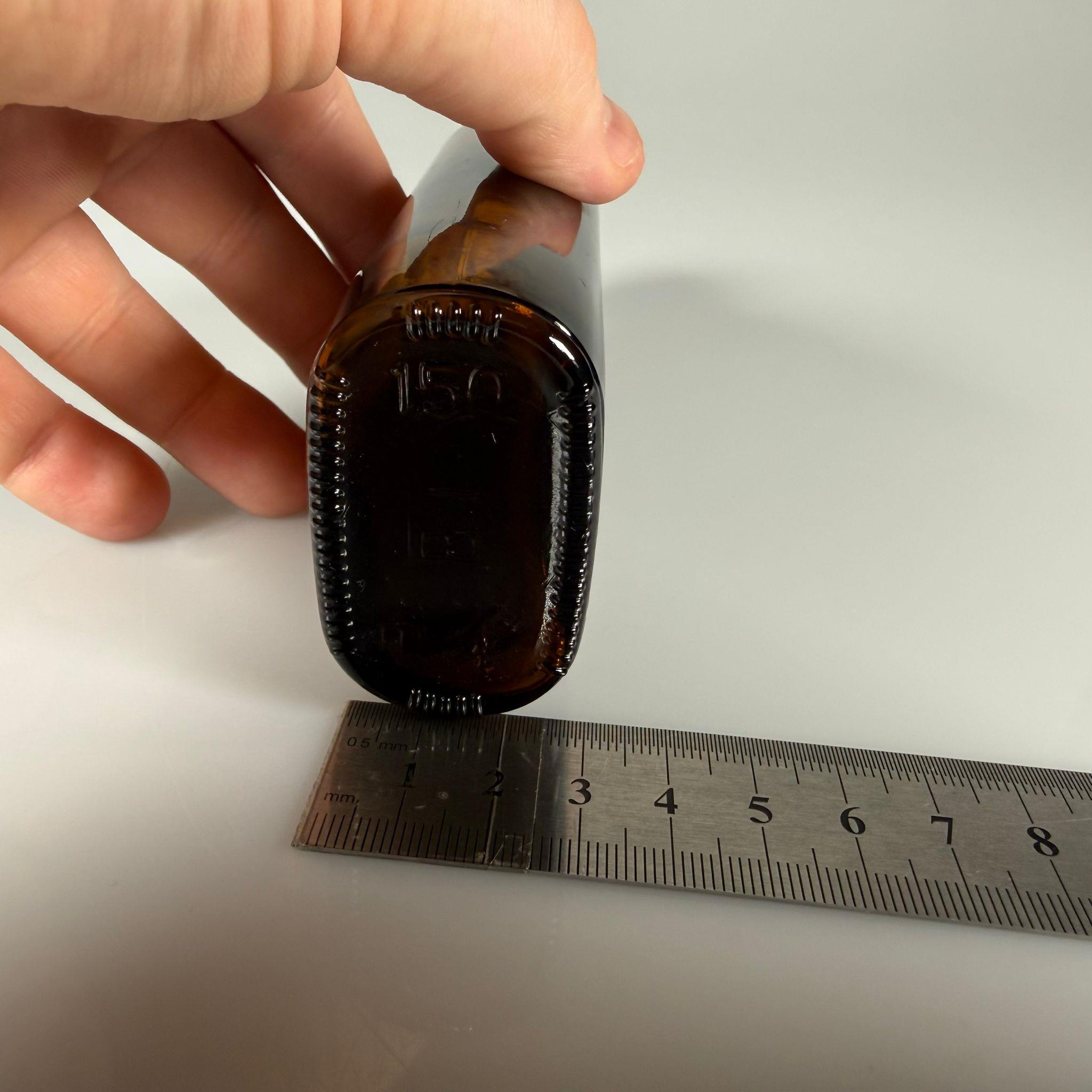 150 ML YASSI DOLUMU KOLAY, GENİŞ AĞIZLI İÇTEN DAMLALIKLI ŞİŞE (28 MM AĞIZ)  - 150 CC SİYAH CONTALI KAPAKLI İÇTEN DAMLALIKLI CAM ECZA ŞİŞESİ - AMBER KAHVERENGİ