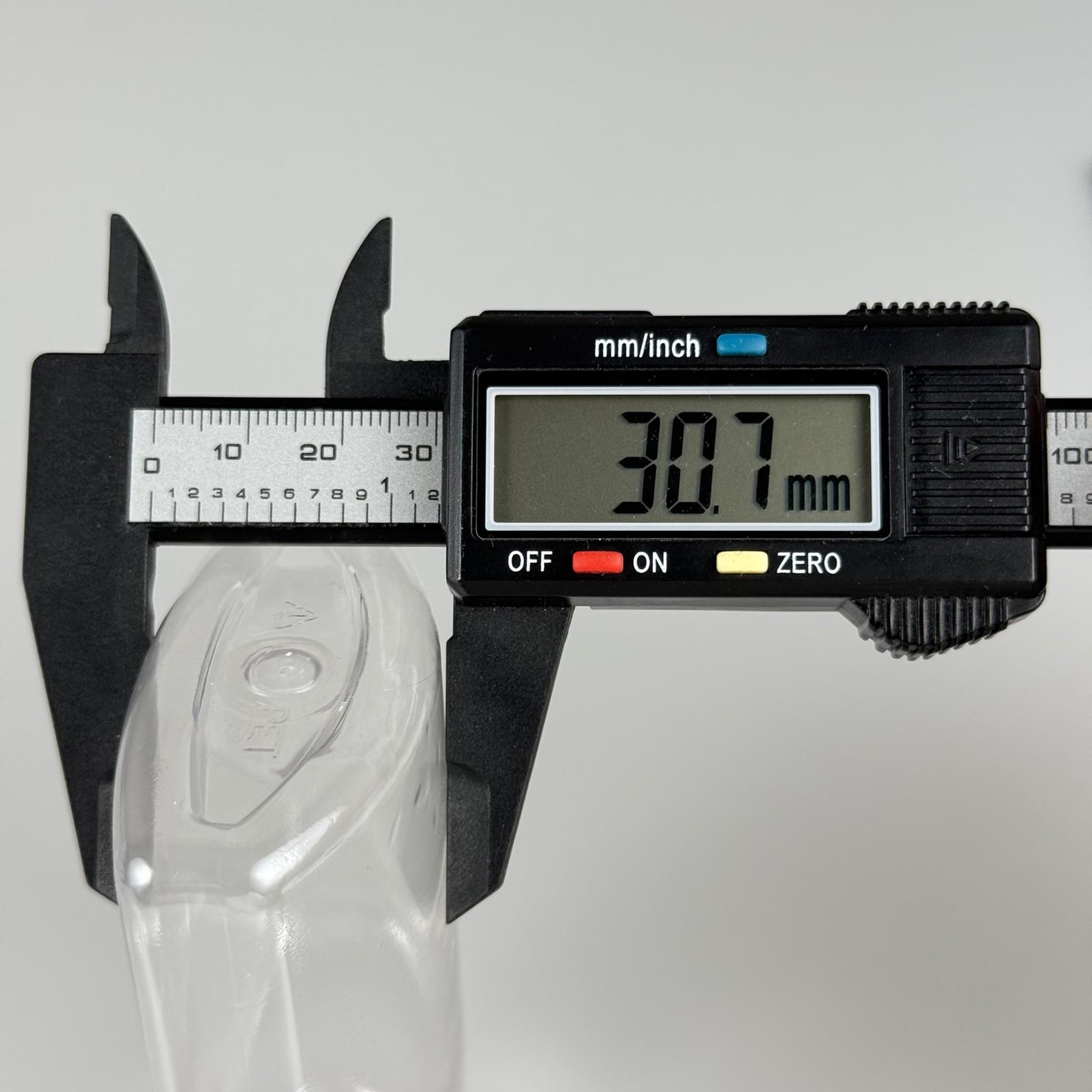 100 CC ŞEFFAF YASSI PLASTİK PET ŞİŞE + KÖPÜK CONTALI GOLD ALÜMİNYUM METAL KAPAKLI + KÖR TIPALI TAKIM - 100 ML YASSI PET ŞİŞE