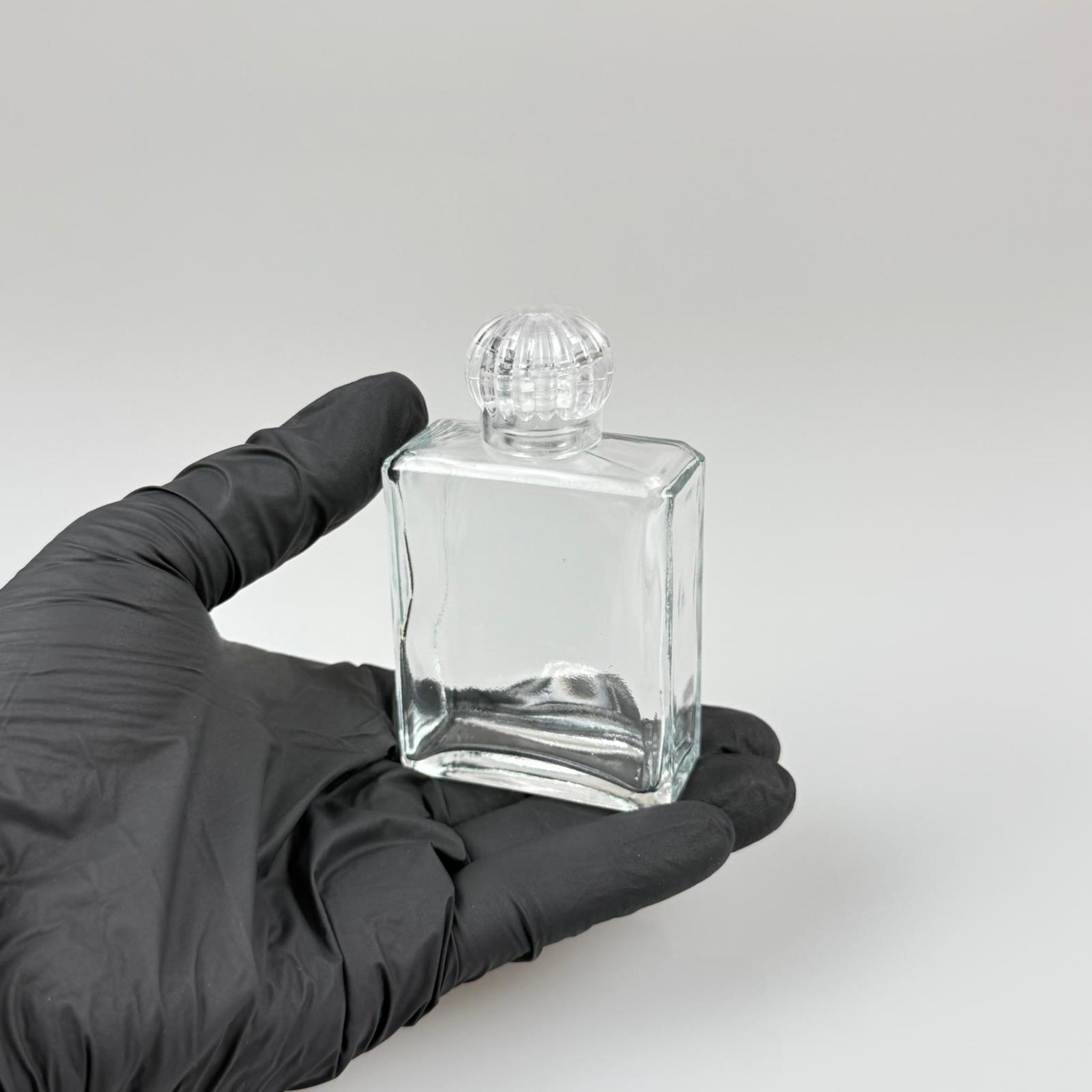 40 CC YASSI DİKDÖRTGEN KÖŞELİ KISA CAM ŞİŞE - KRİSTAL KAPAKLI KOLONYA TIPALI - 40 ML PRESTİJLİ ŞİŞE
