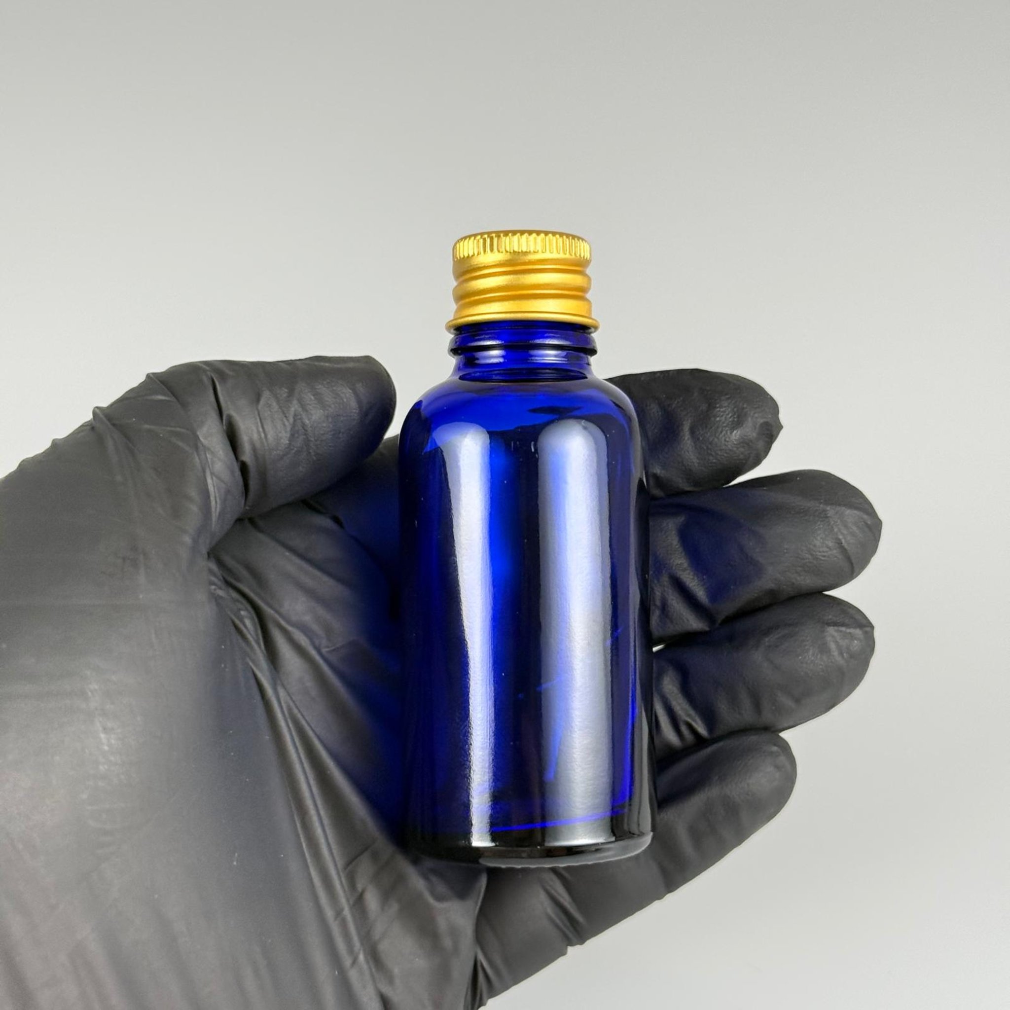 30 CC MAVİ CAM ŞİŞE + KÖPÜK CONTALI GOLD ALÜMİNYUM METAL KAPAKLI + DAMLALIKLI KOLONYA TIPALI TAKIM - 30 ML MAVİ CAM ŞİŞE