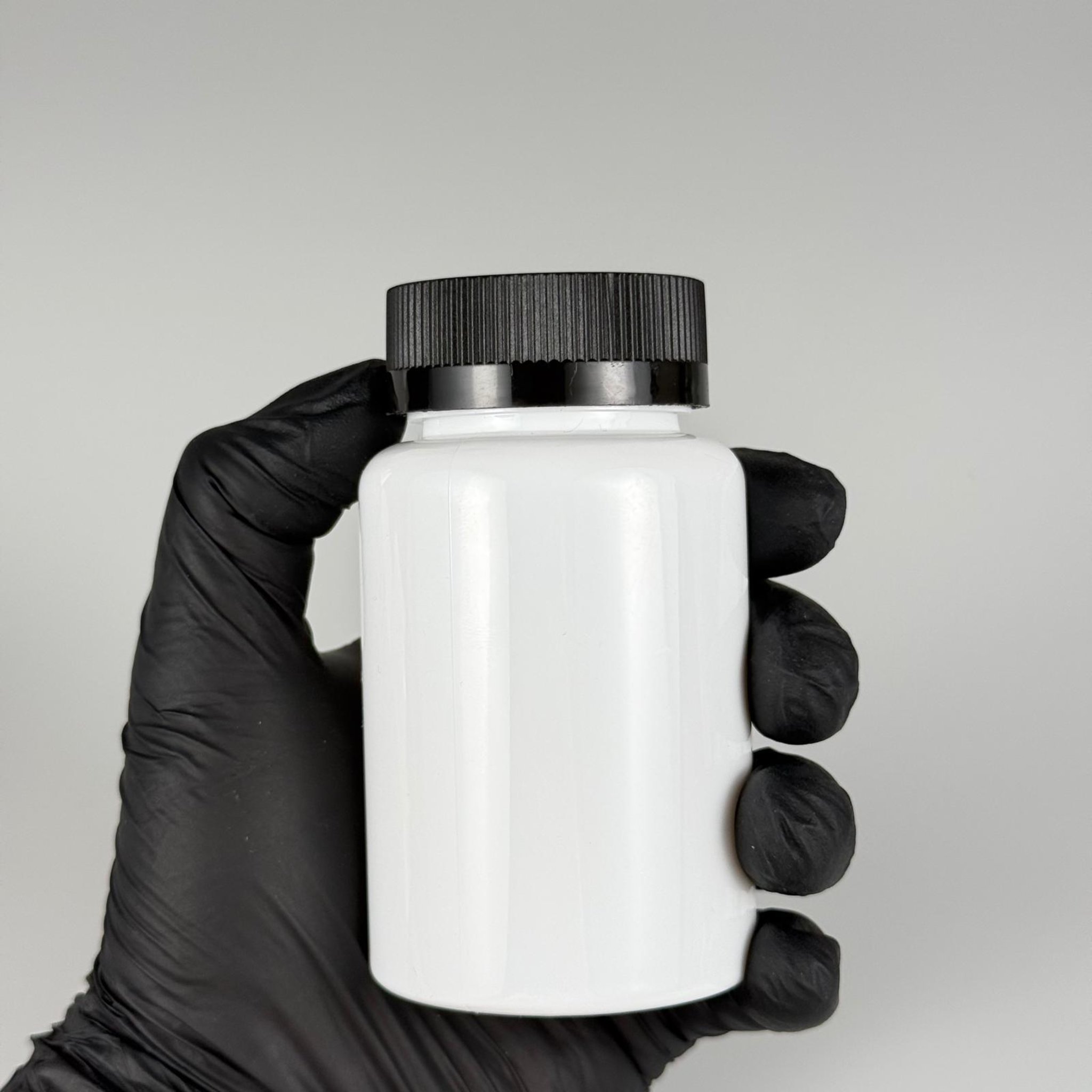 150 ML CONTALI ÇOCUK KİLİT KAPAKLI TABLET ŞİŞESİ  - 150 CC BEYAZ PET KAVANOZ + 38 MM SİYAH ÇOCUK KİLİTLİ KAPAK + KENDİNDEN YAPIŞKANLI KÖPÜK CONTA TAKIM -  KAPSÜL KUTUSU - İLAÇ ŞİŞESİ - MEDİKAL HAP ŞİŞESİ - FARMASÖTİK KAVANOZ