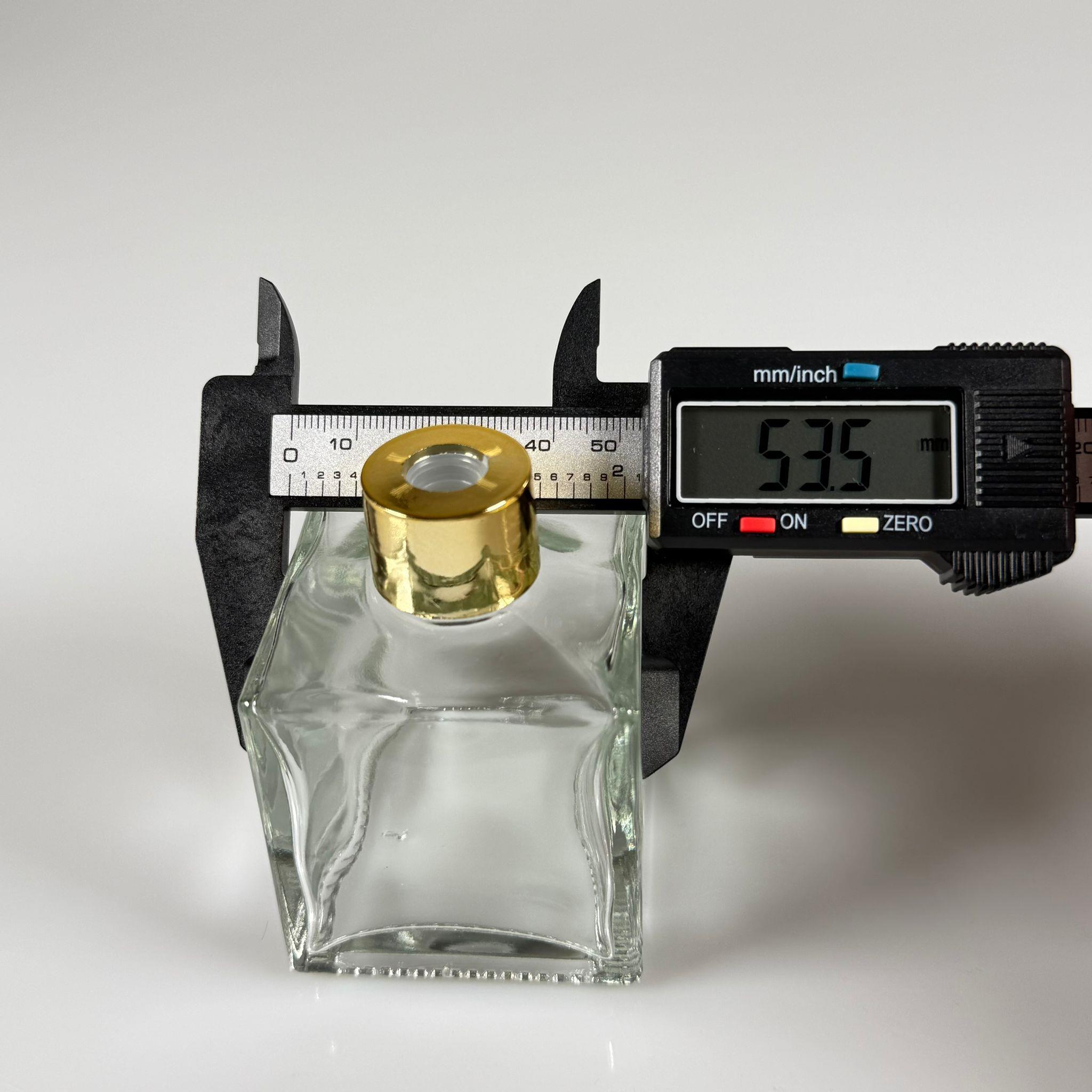 100 CC KARE BAMBU CAM BAMBU ODA KOKUSU ŞİŞESİ - 100 ML KÖŞELİ BAMBU ODA KOKUSU ŞİŞESİ - DİFÜZÖR ŞİŞE- CAM ŞİŞE + GOLD PLASTİK KAPAK (KİMYASALA TEMASTA KAPAĞIN BOYASI ÇIKABİLİR) + TIPA - YENİ MODEL