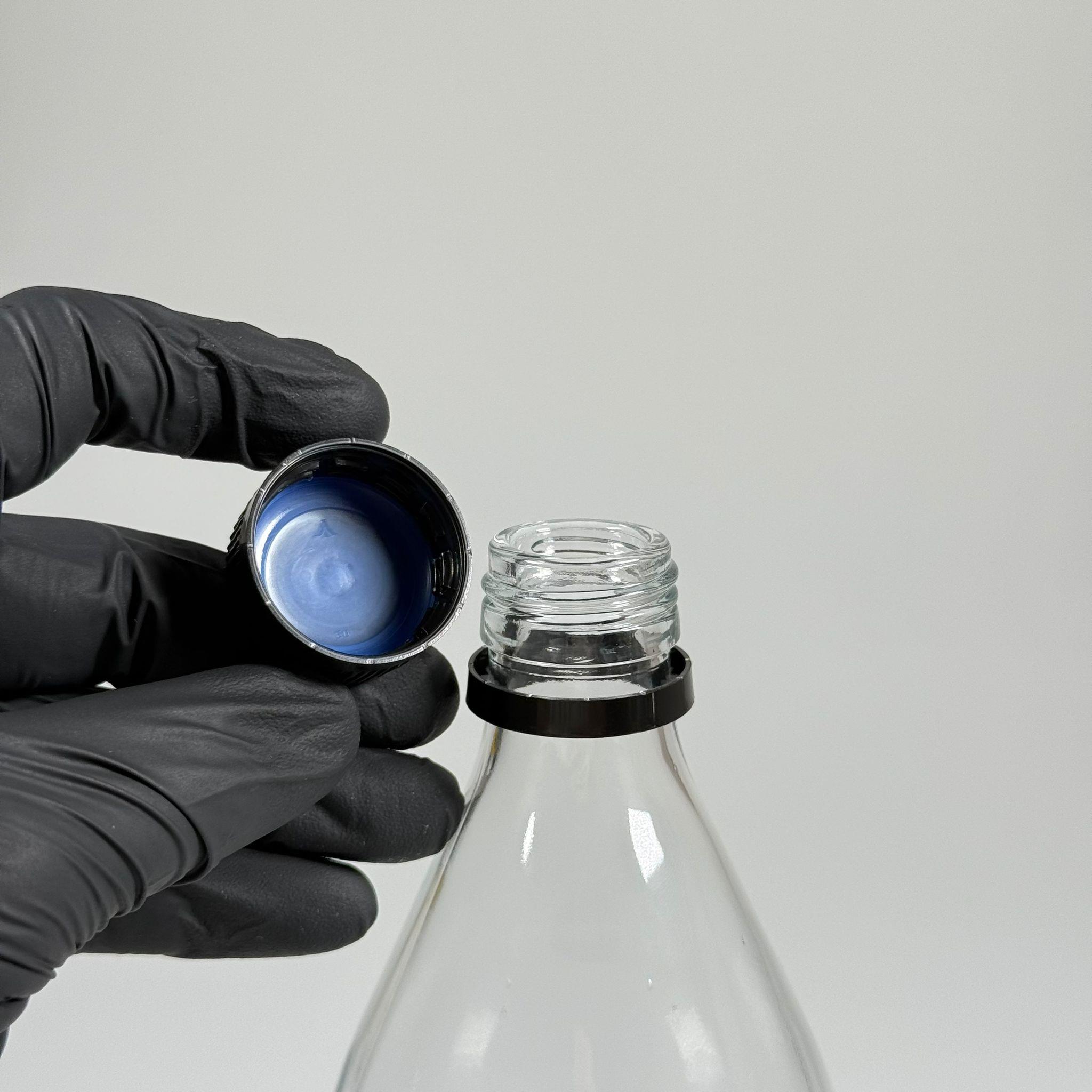 750 CC CAM ŞİŞE - SİYAH KİLİTLİ KAPAKLI - 750 ML CAM ŞİŞE