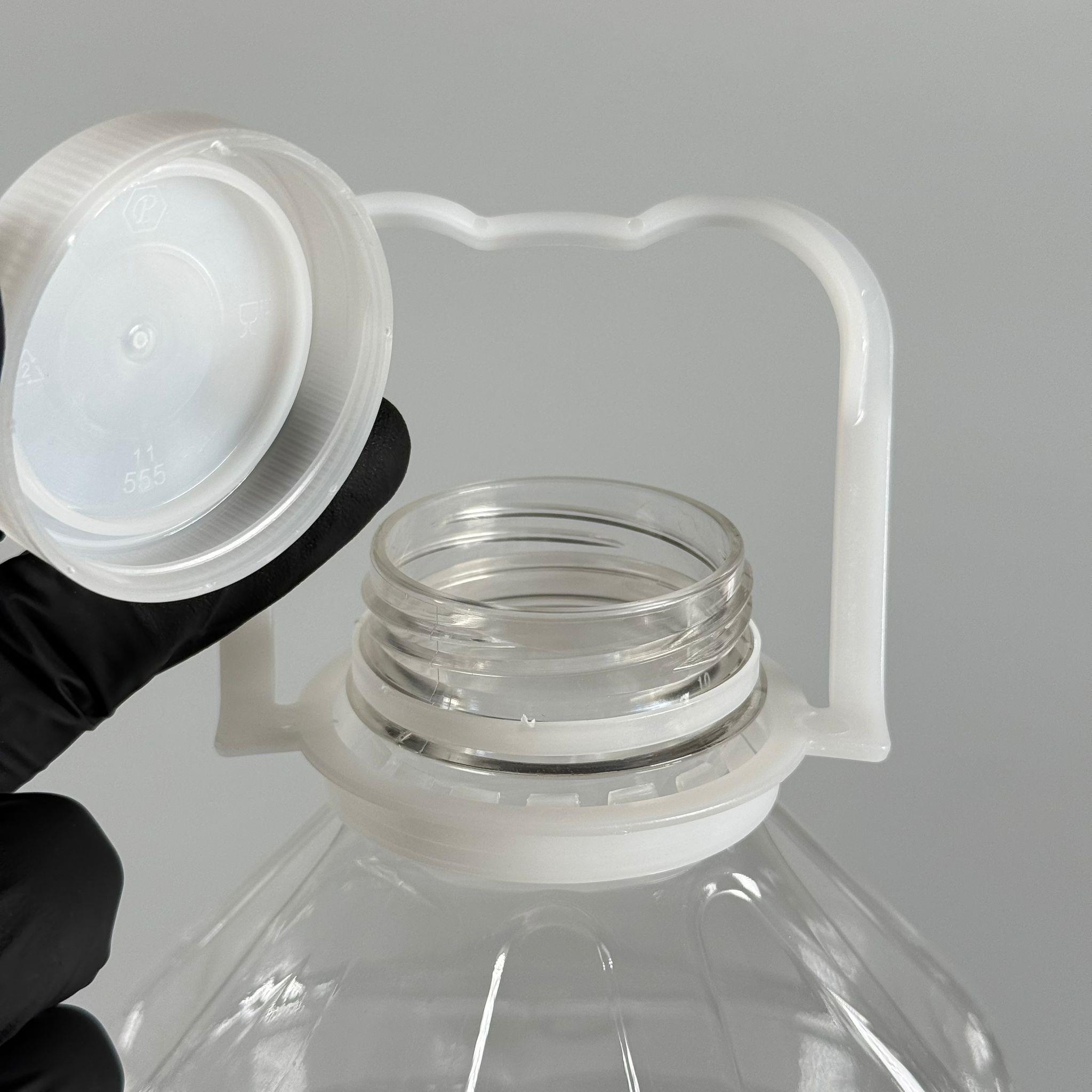 3 LT KÖŞELİ SU PETİ - BEYAZ KAPAKLI BEYAZ KULPLU - 3000 CC PET ŞİŞE