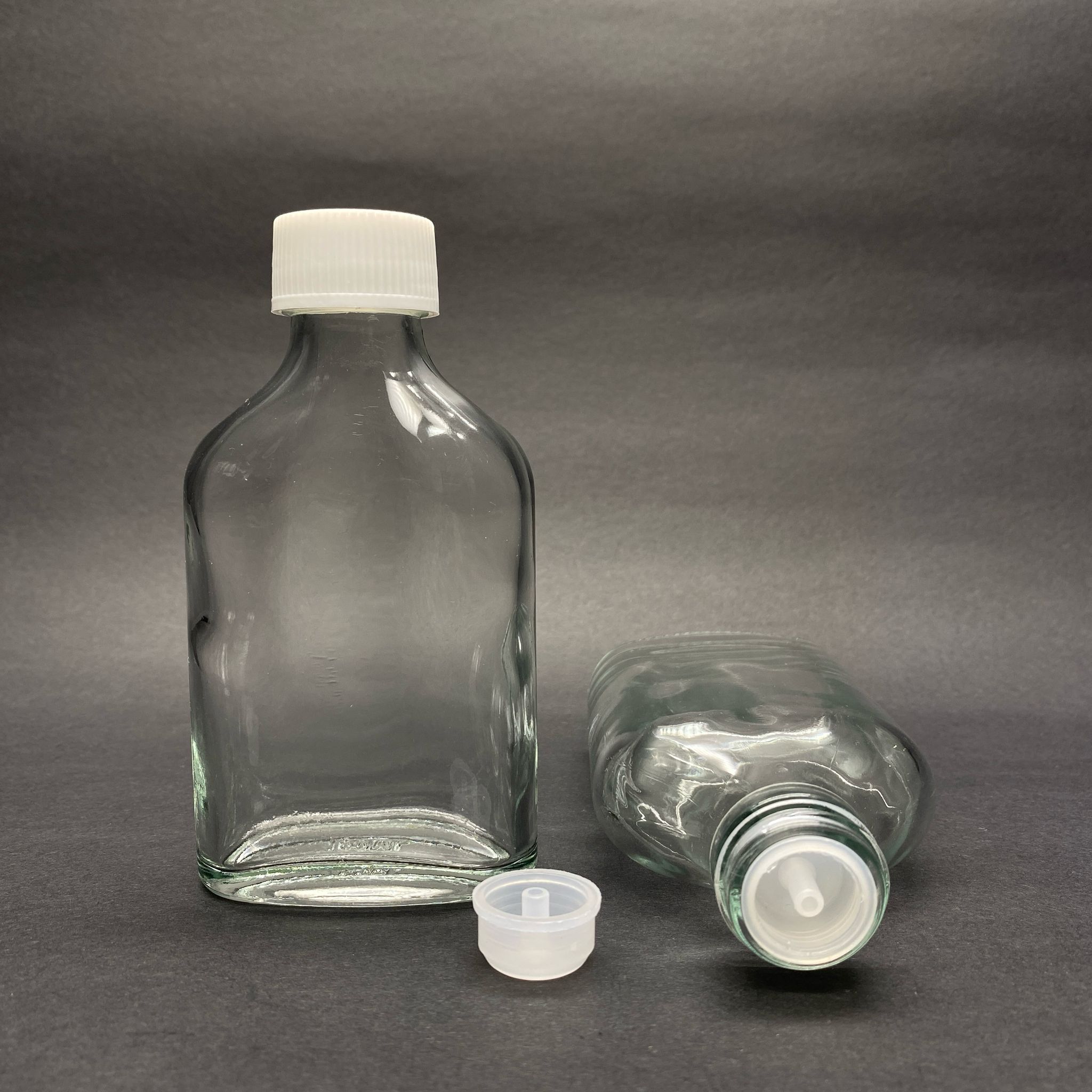 100 CC YASSI LÜX KOLONYA CAM ŞİŞE - BEYAZ KAPAKLI + KOLONYA TIPALI - 100 ML KAPAKLI CAM KOLONYA ŞİŞESİ