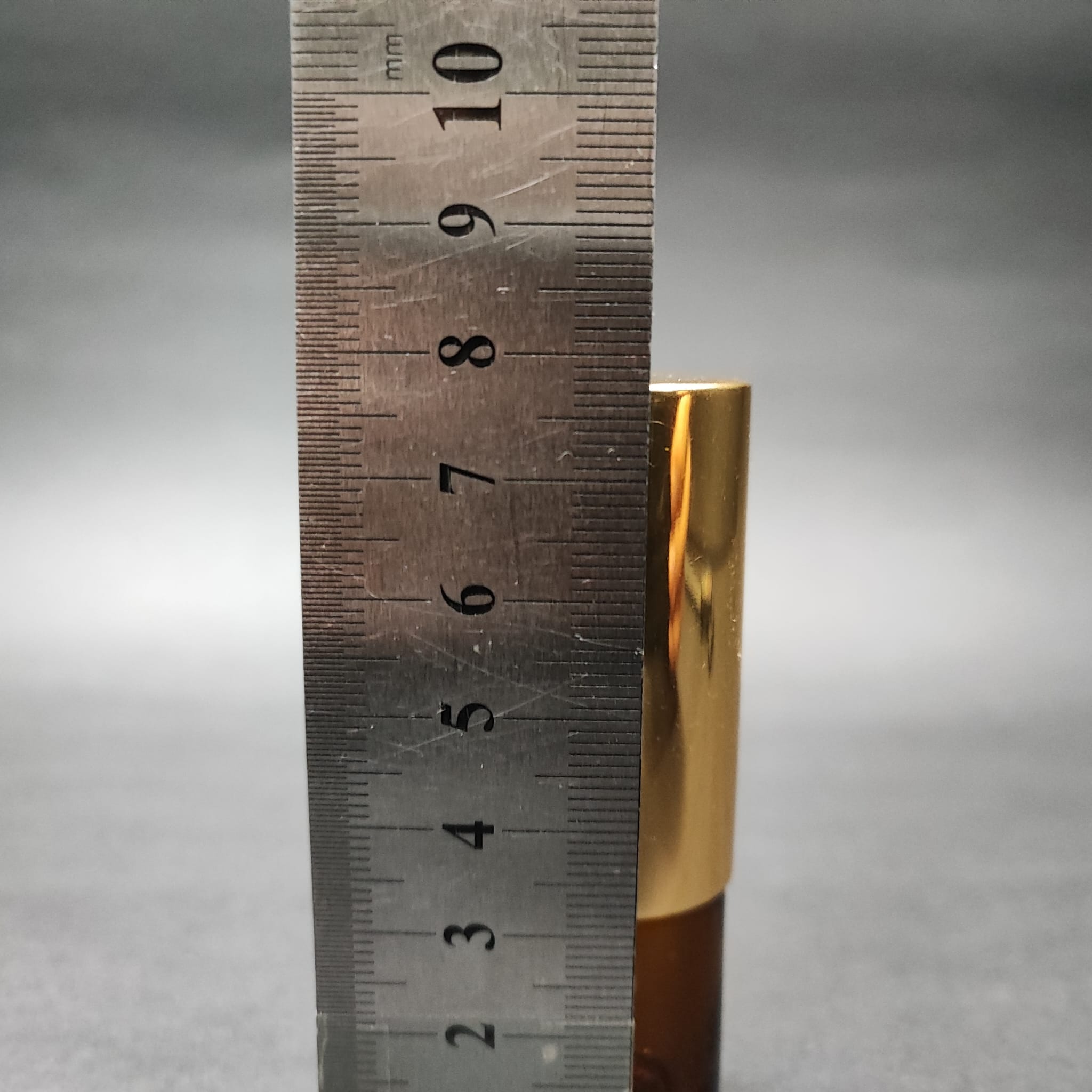 5 ML LÜKS VİDALI VALF ÇEVİRME PARFÜM ŞİŞELERİ - 5 CC AMBER CAM ŞİŞE - GOLD METAL SPREYLİ KAPAKLI SET