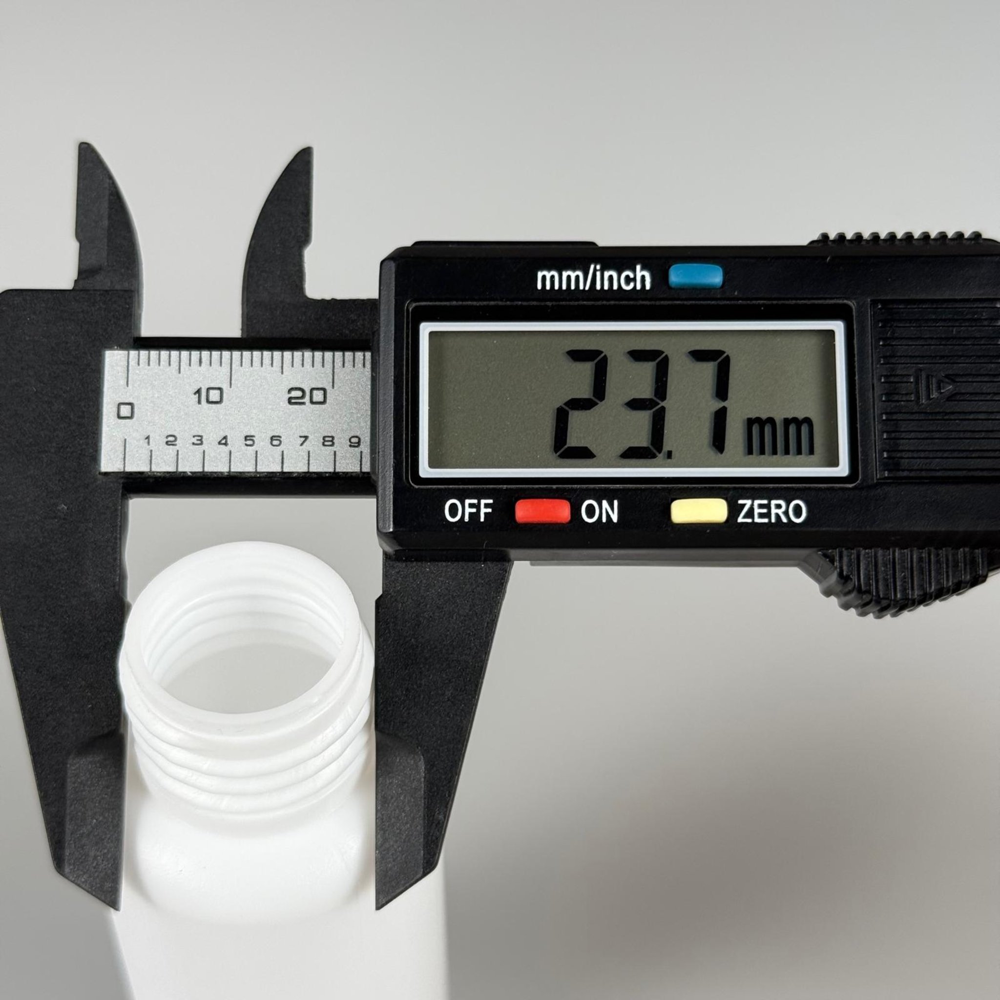 50 CC BEYAZ ŞİŞE - POLİETİLEN 24 MM