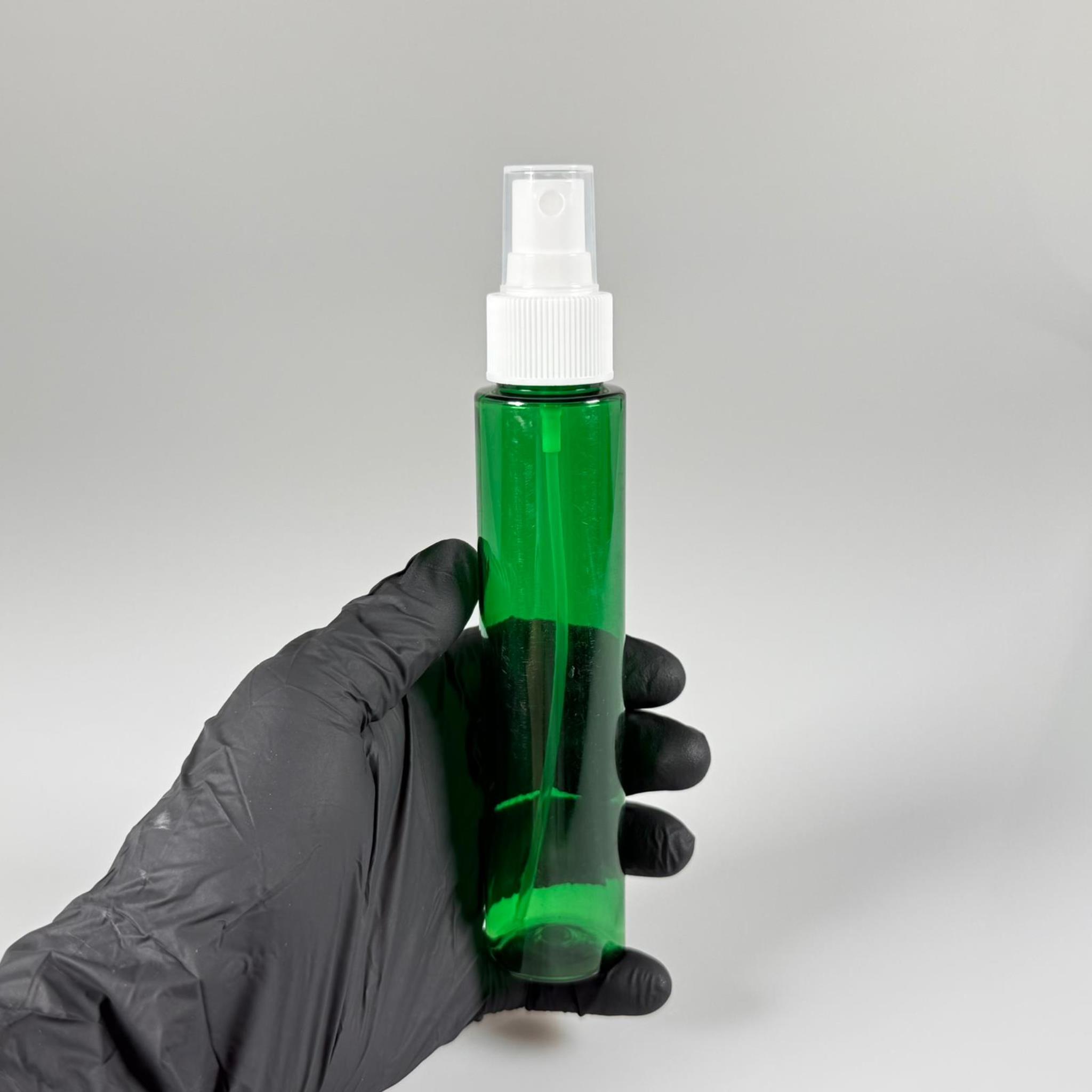 100 CC UZUN SİLİNDİR YEŞİL PET ŞİŞE (24 GR)  - BEYAZ SPREYLİ - 100 ML BİBERİYE SUYU, LAVANTA YAĞI, SAÇ SERUM, TONİK VB İÇİN PLASTİK KOZMETİK AMBALAJLARI