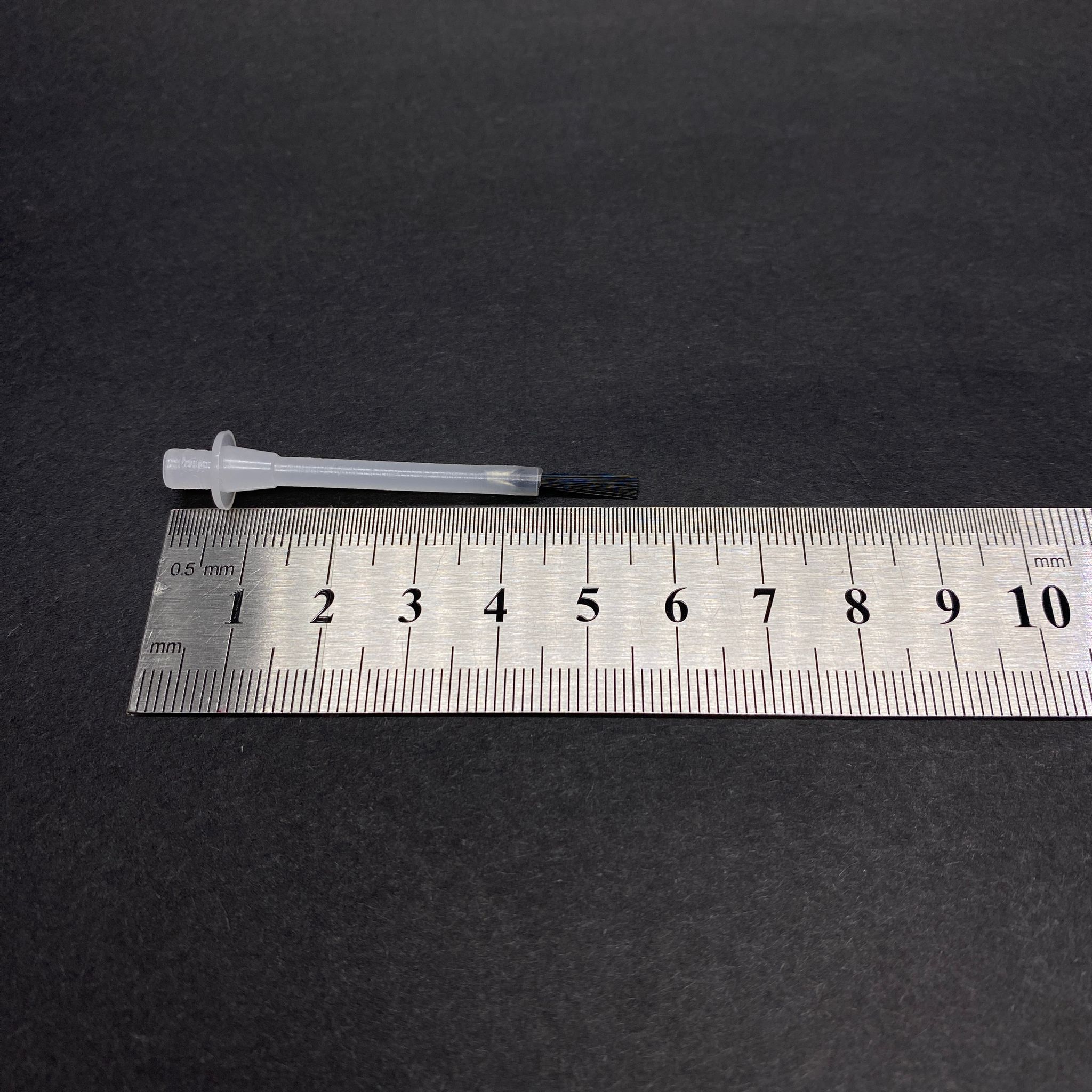 5,7 CM FIRÇA (18 MM İNCE MODEL KİLİTLİ KAPAK İLE UYUMLU, KAPAĞA TAKILARAK KULLANILIR)