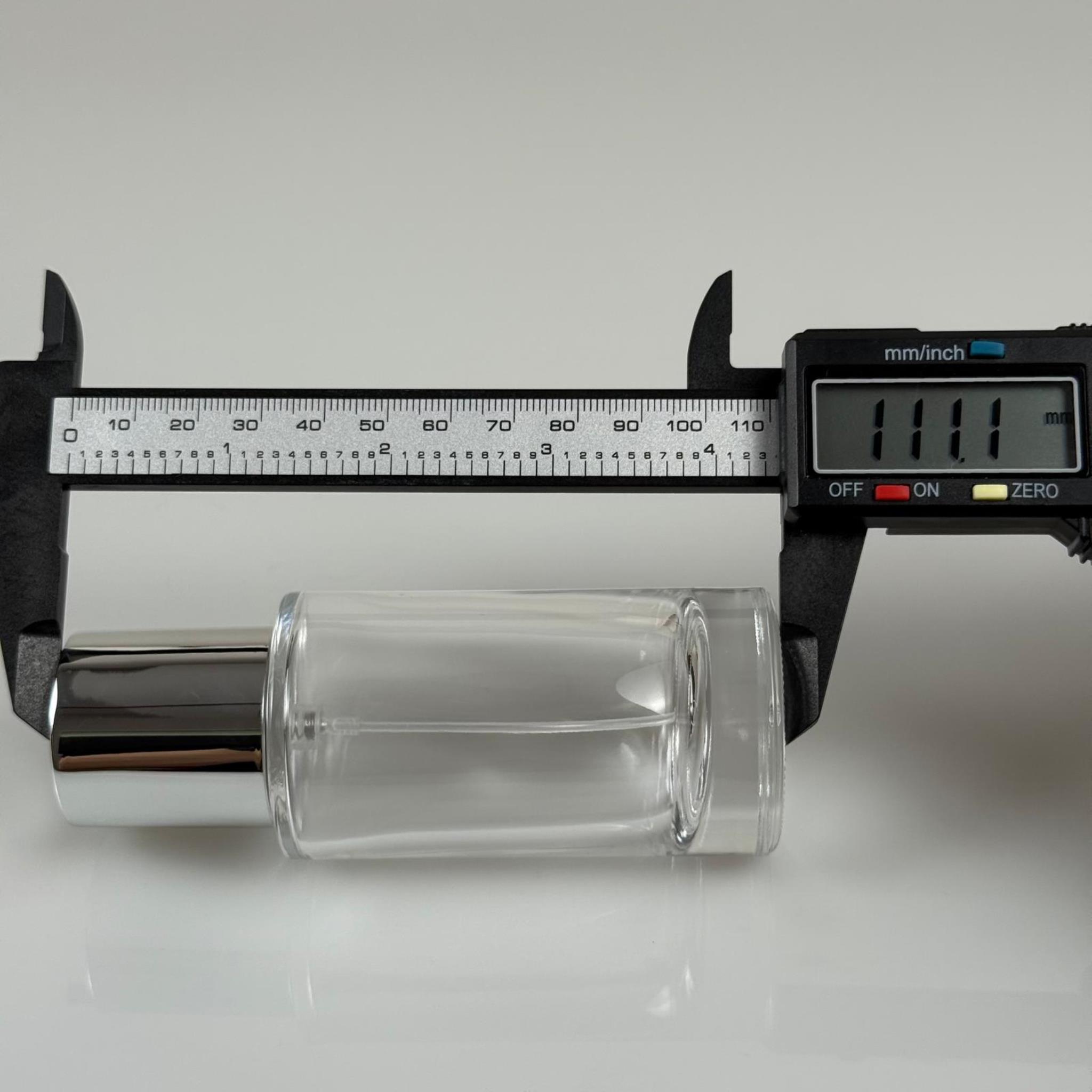 50 ML SİLİNDİR MODEL MARS PARFÜM ŞİŞESİ - GOLD METAL SPREYLİ + GÜMÜŞ GENİŞ KAPAKLI (AĞIZ 15 MM GEÇME KOLAY KAPAMA)
