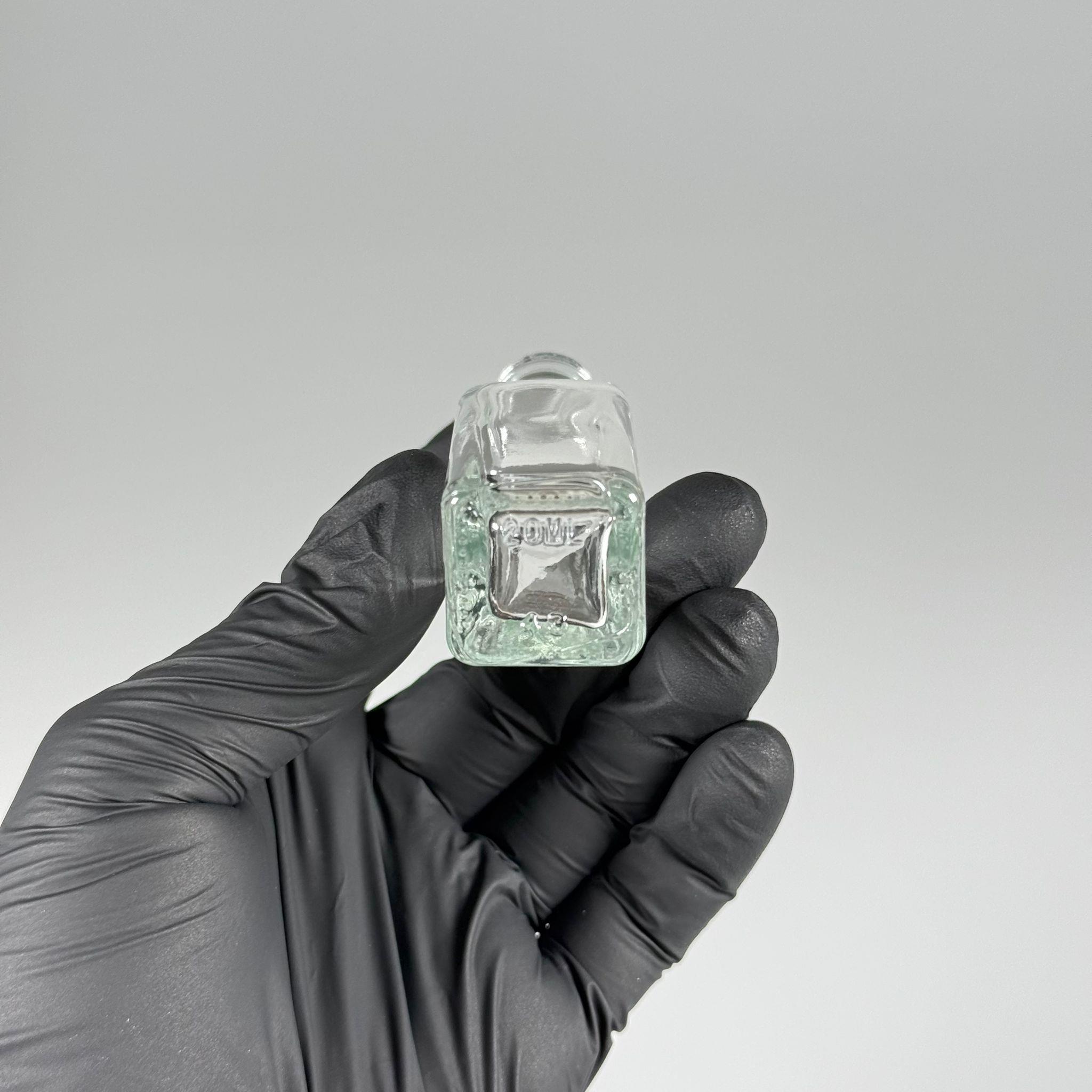 20 CC MARASKA KÖŞELİ CAM ŞİŞE KAPAKSIZ (18 AĞIZ) - 20 ml kare cam şişe