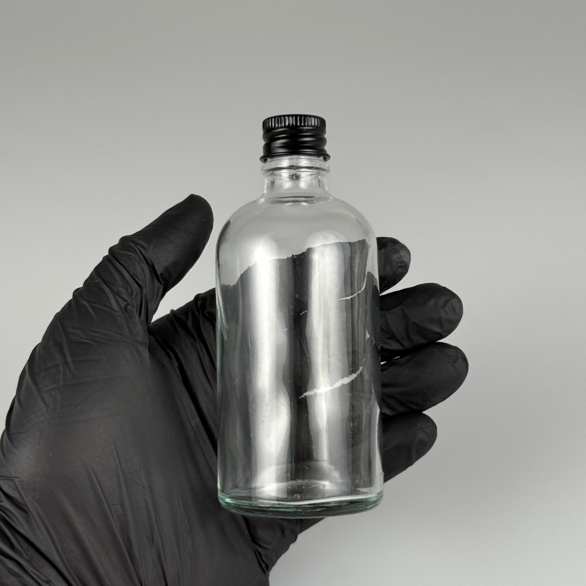 100 CC ŞEFFAF CAM ŞİŞE + KÖPÜK CONTALI SİYAH ALÜMİNYUM METAL KAPAKLI + KOLONYA TIPALI TAKIM - 100 ML ŞEFFAF CAM ŞİŞE