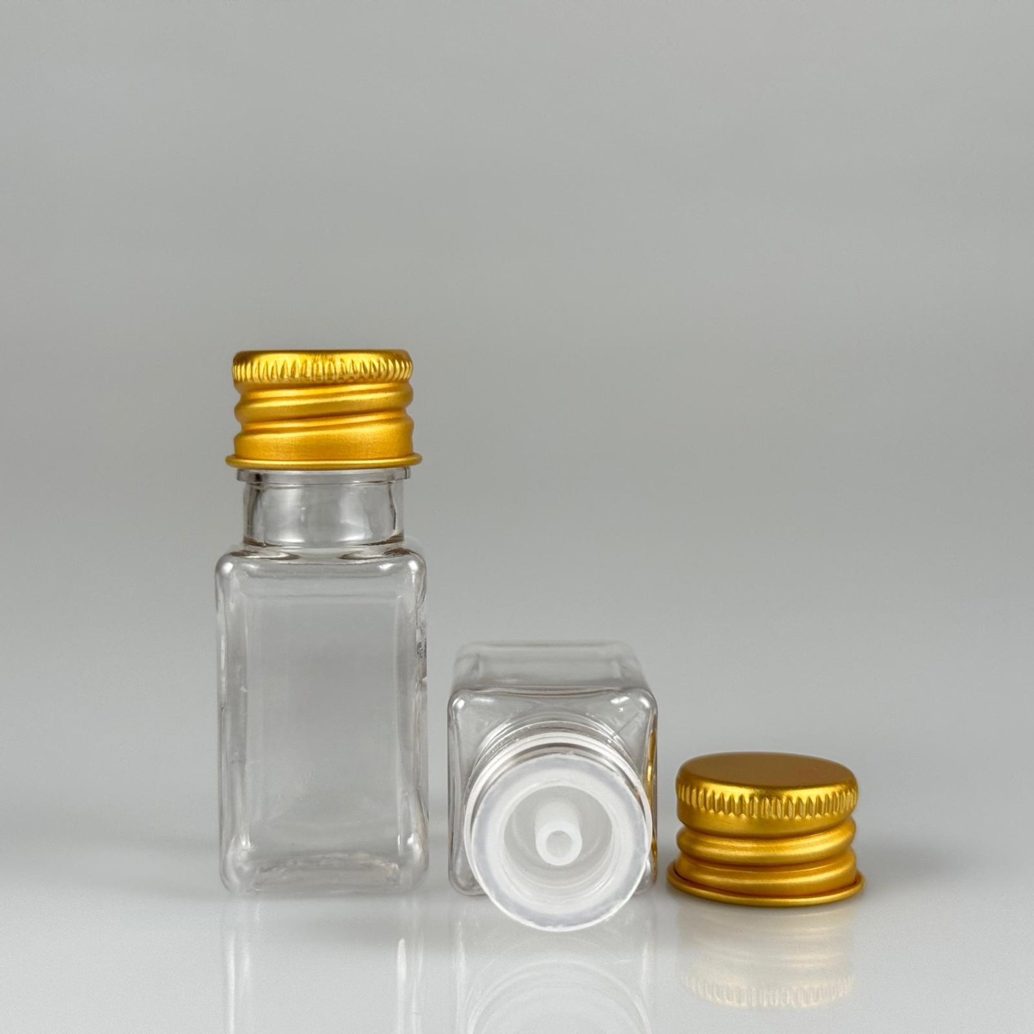 10 CC ŞEFFAF KARE PET SHOT ŞİŞE - KÖPÜK CONTALI GOLD ALÜMİNYUM METAL KAPAKLI + DAMLALIKLI KOLONYA TIPALI TAKIM - 10 ML PLASTİK ŞİŞE