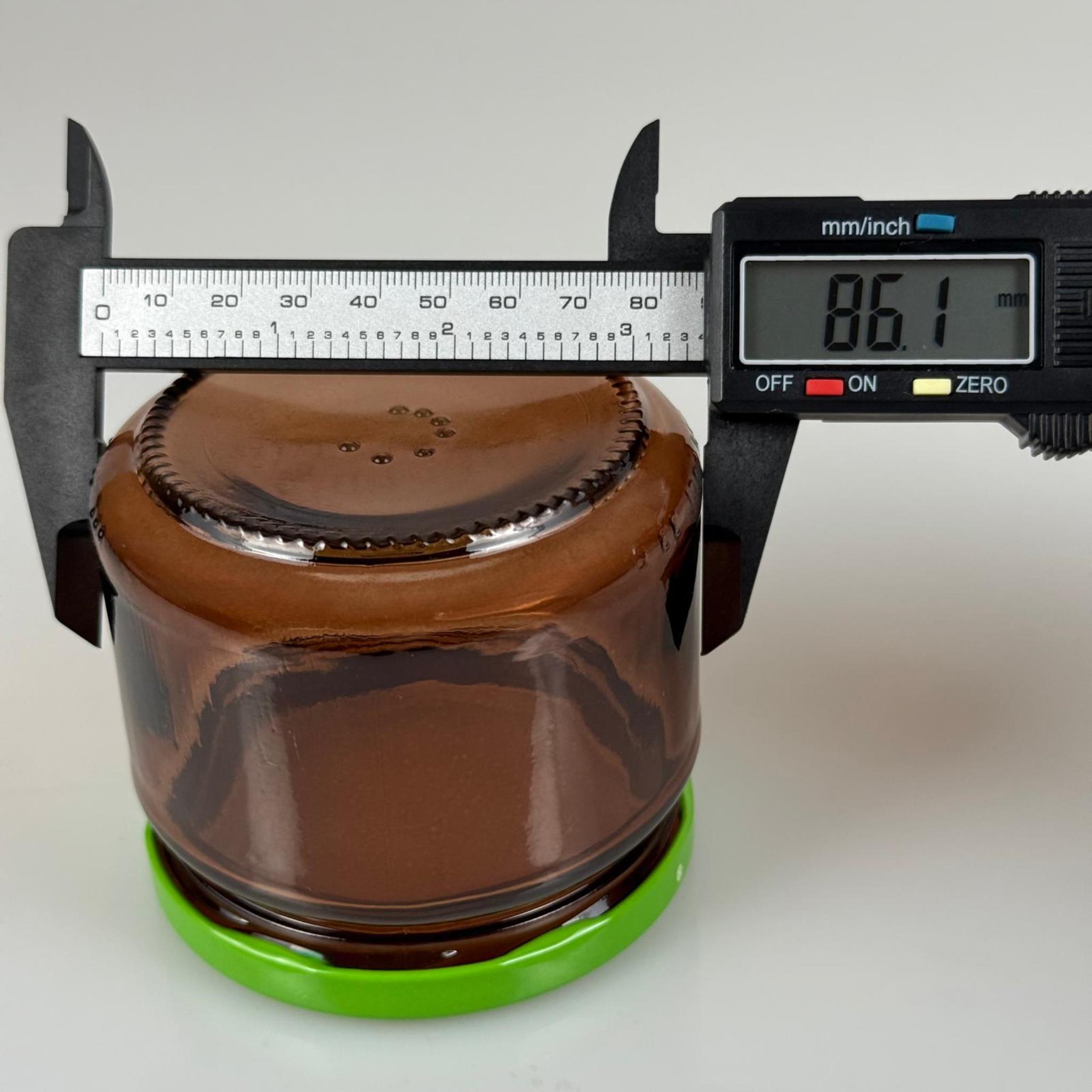 300 CC AMBER CAM KAVANOZ - AÇIK YEŞİL METAL KAPAKLI - 300 ML KAHVERENGİ KAVANOZ - MUM KAVANOZU (KARGODA ÇİZİLEBİLİR - İADESİ YOKTUR)