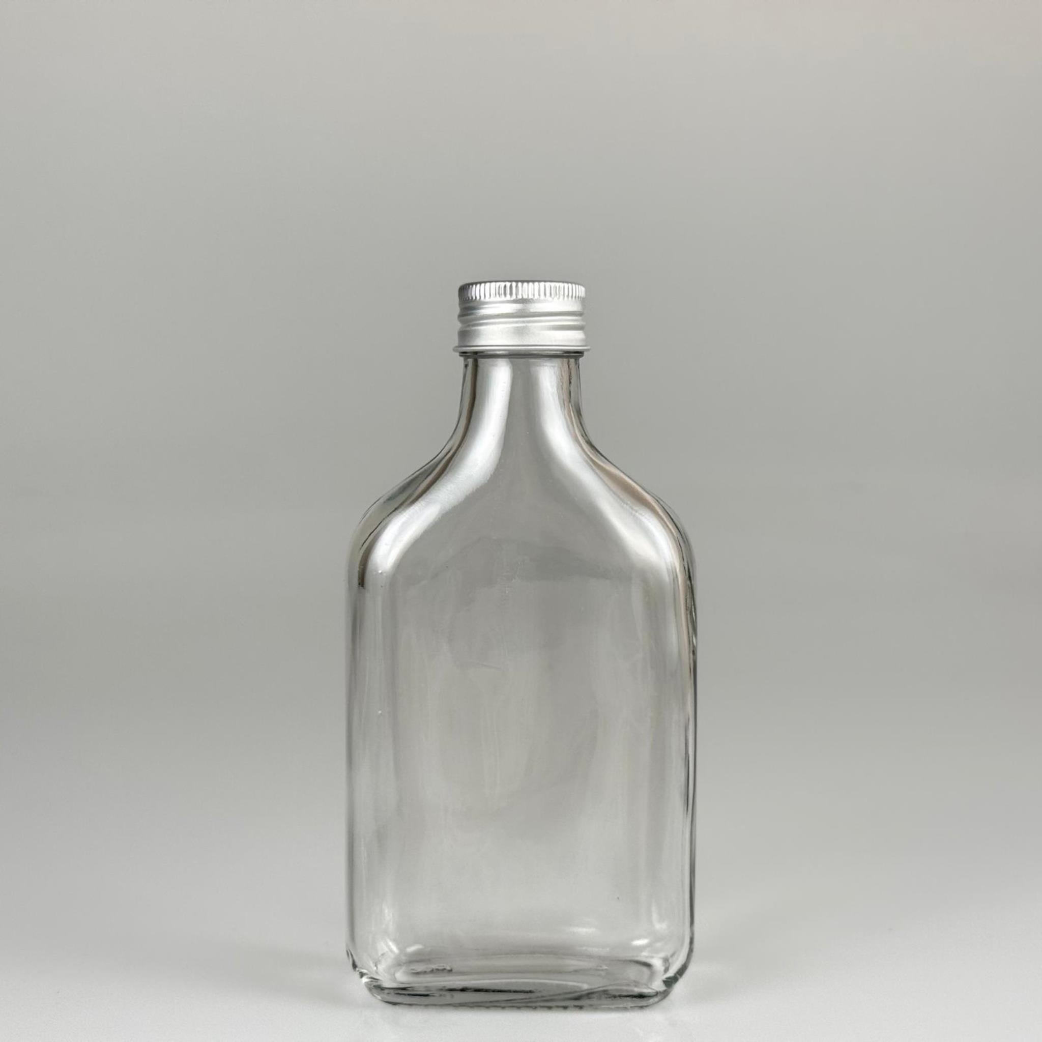200 CC YASSI CAM ŞİŞE - GÜMÜŞ METAL ALÜMİNYUM KAPAKLI - 200 ML CAM ŞİŞE - SOĞUK KAHVE İÇİN COLD BREW ŞİŞESİ