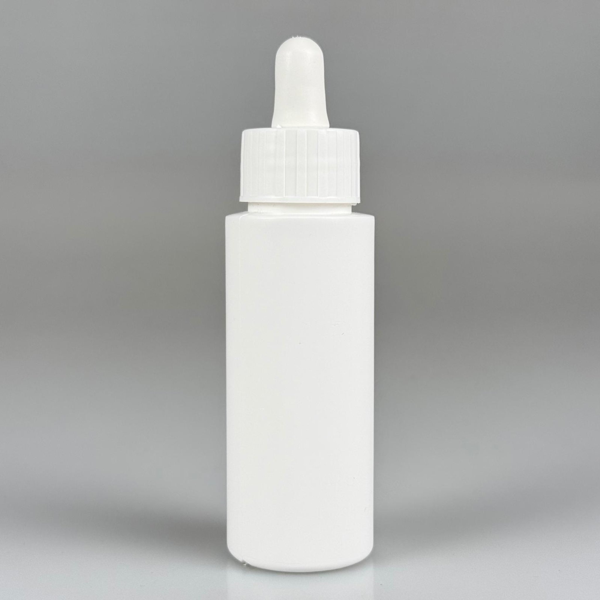 50 CC BEYAZ POLİETİLEN PLASTİK ŞİŞE + CAM DAMLALIKLI TAKIM - ( YANINDA EK OLARAK 66 MM KISA PLASTİK DAMLALIK ÇUBUK İLE GELİR ) - 50 ML DAMLALIKLI PLASTİK ŞİŞE