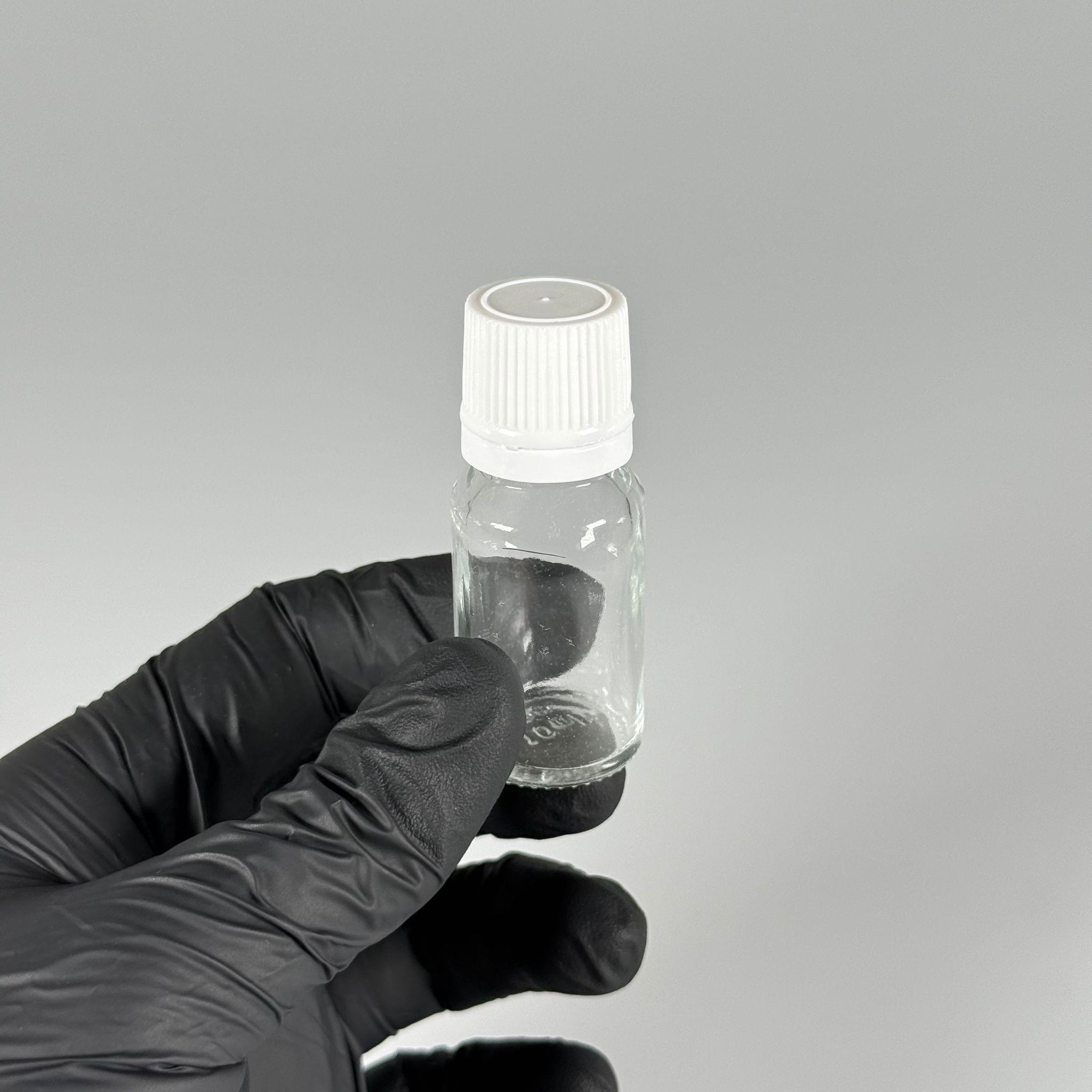 10 CC CAM ŞEFFAF KİLİTLİ, KENDİNDEN CONTALI BEYAZ KAPAKLI - 10 ML DAR AĞIZLI İLAÇ ŞİŞESİ