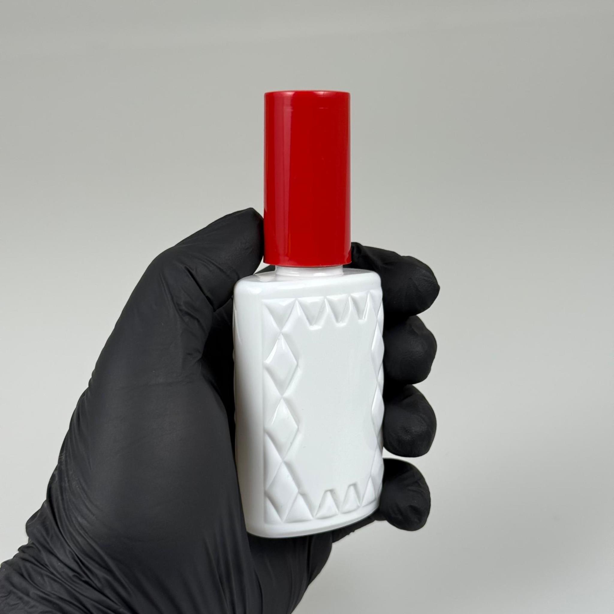 50 CC BEYAZ PET KÖŞELİ PARFÜM ŞİŞESİ - SİYAH SPREYLİ - KIRMIZI KORUMA KAPAKLI - 50 ML PLASTİK PARFÜM - KOLONYA ŞİŞESİ